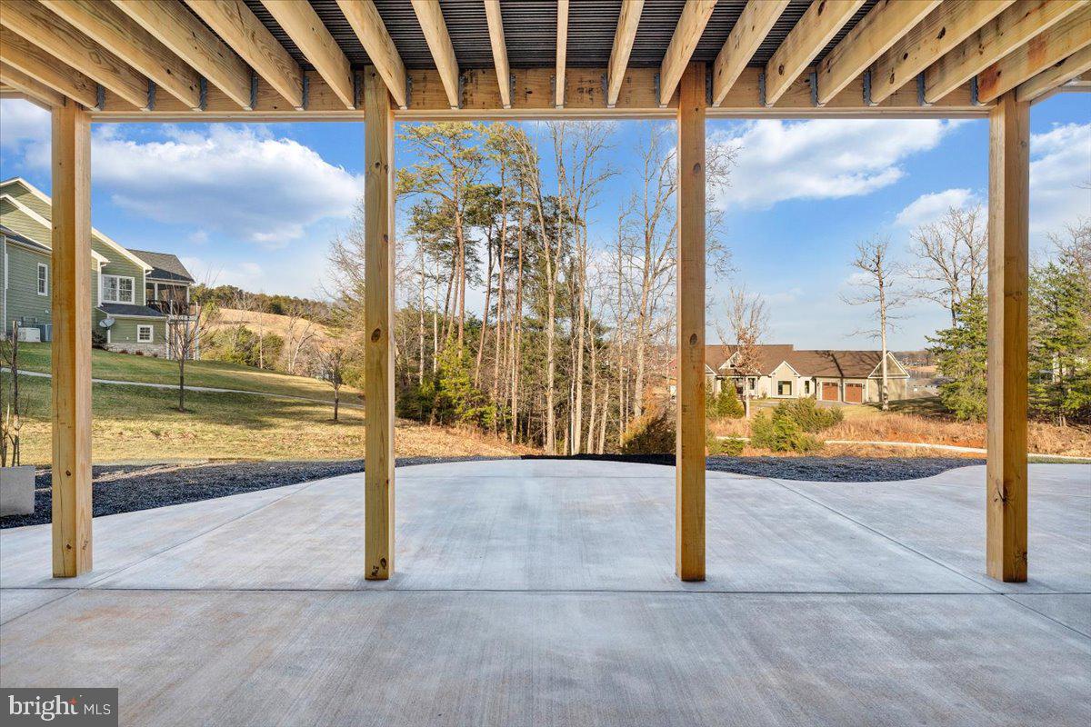 COMPASS COVE - Residential