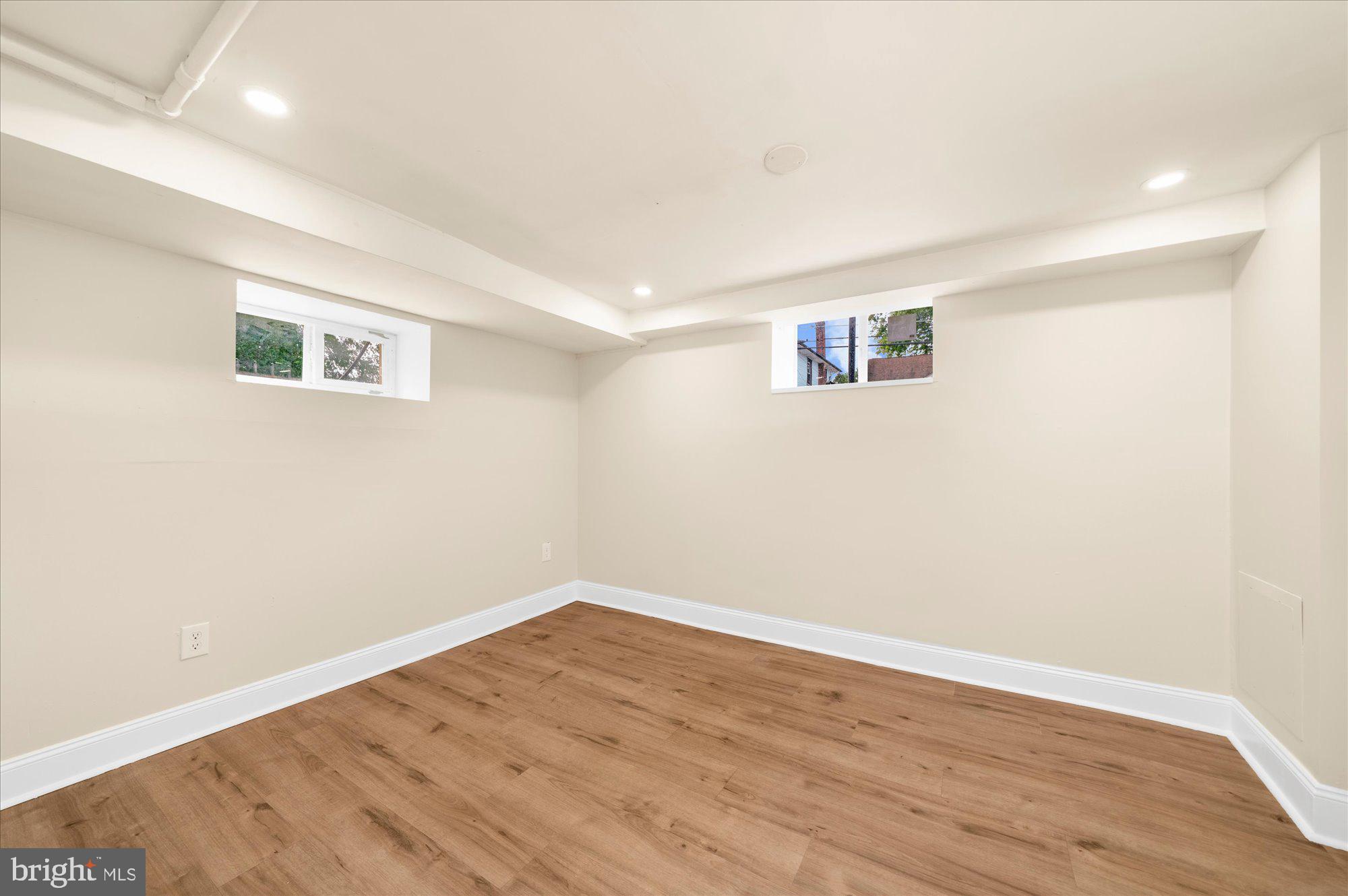 RHAWNHURST - Residential