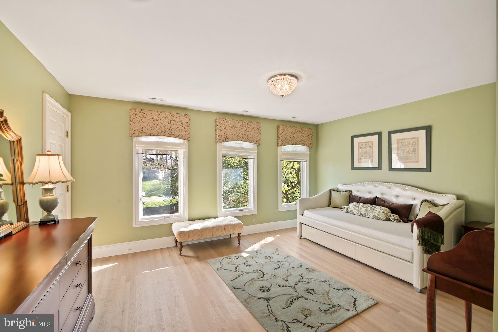 AVENEL - Residential