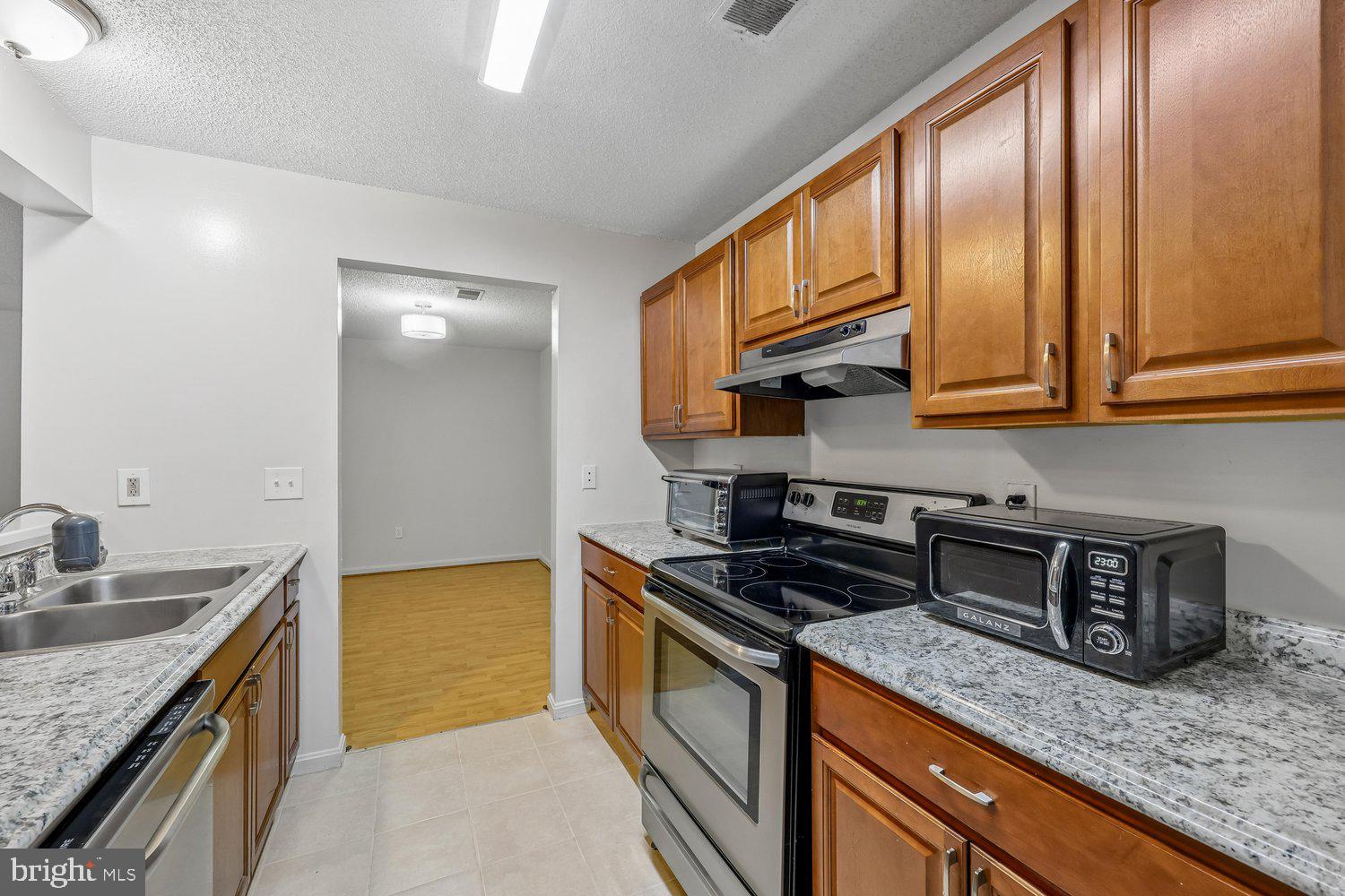 CHURCHILL VIEW - Residential