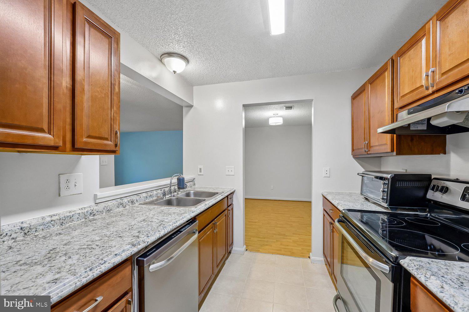 CHURCHILL VIEW - Residential