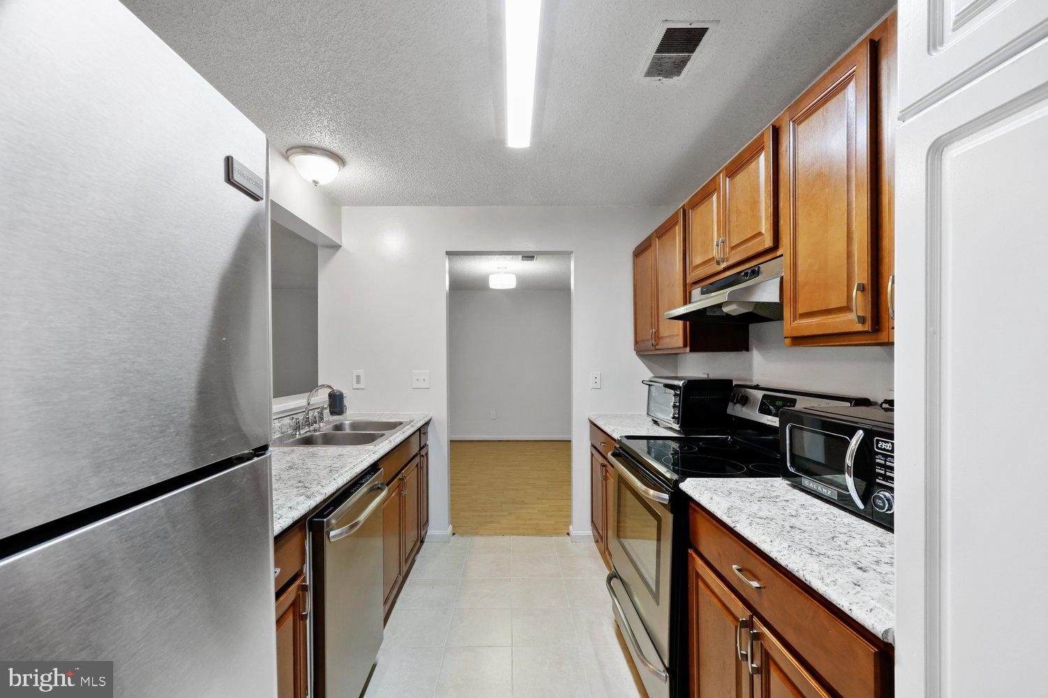 CHURCHILL VIEW - Residential