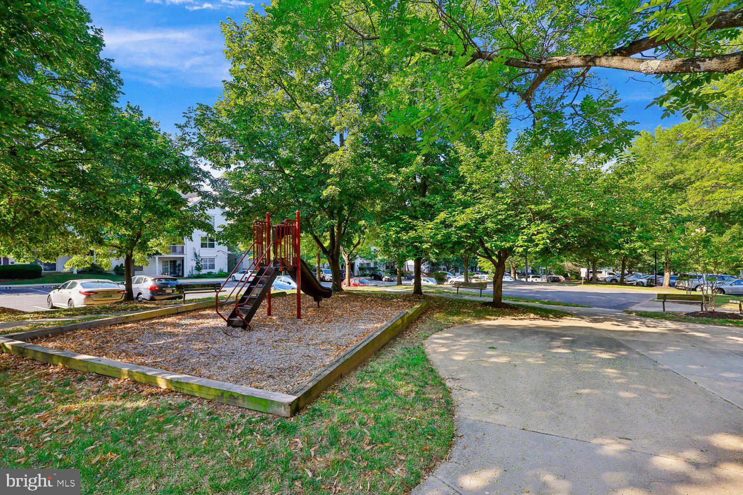 CHURCHILL VIEW - Residential