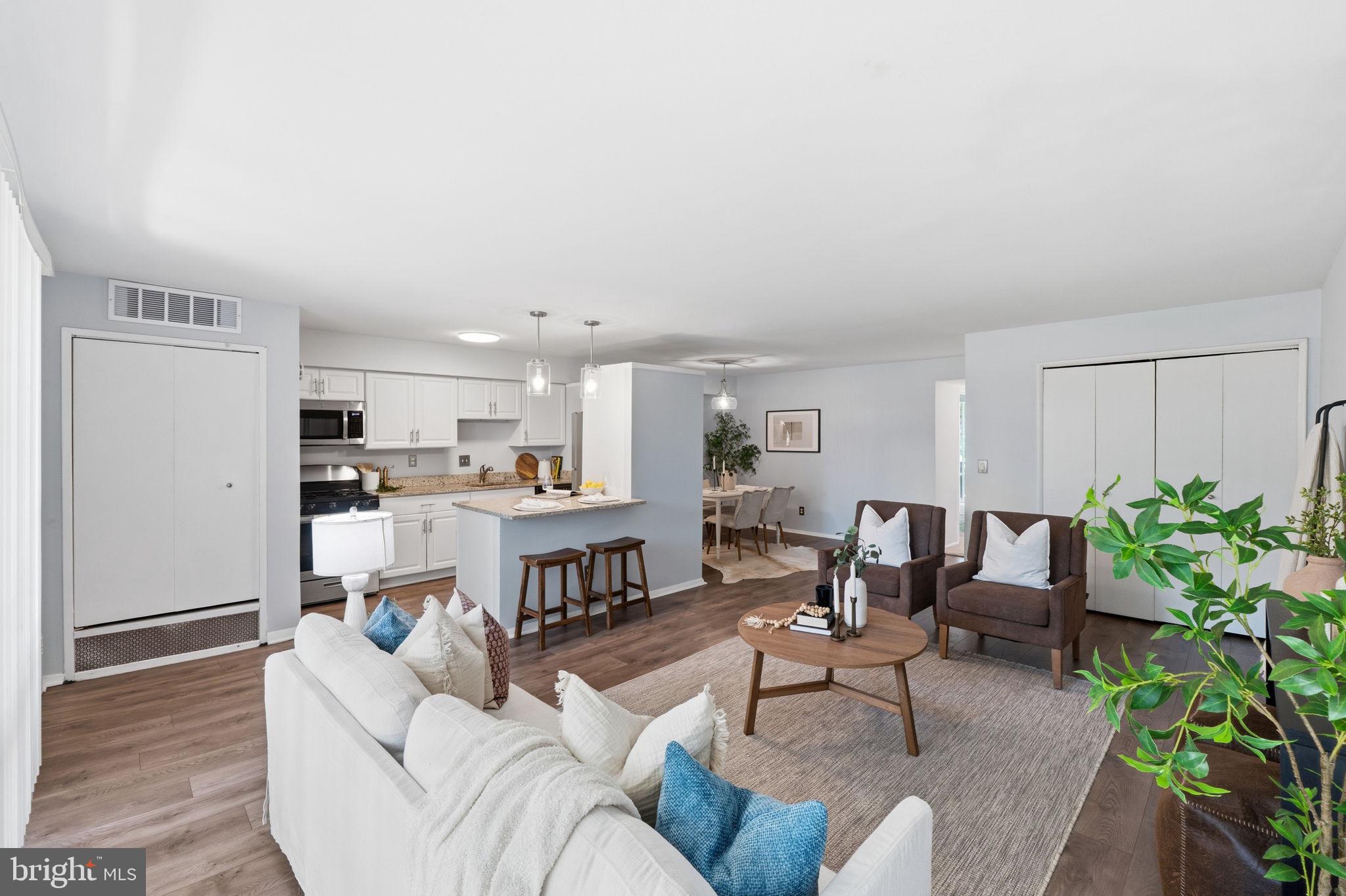 SPRING LAKE GARDEN CONDOMINIUM - Residential