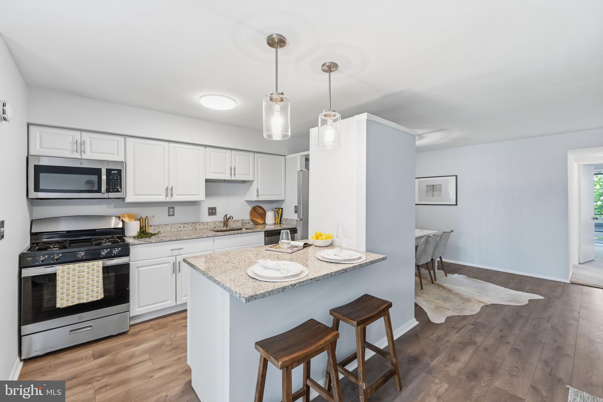 SPRING LAKE GARDEN CONDOMINIUM - Residential