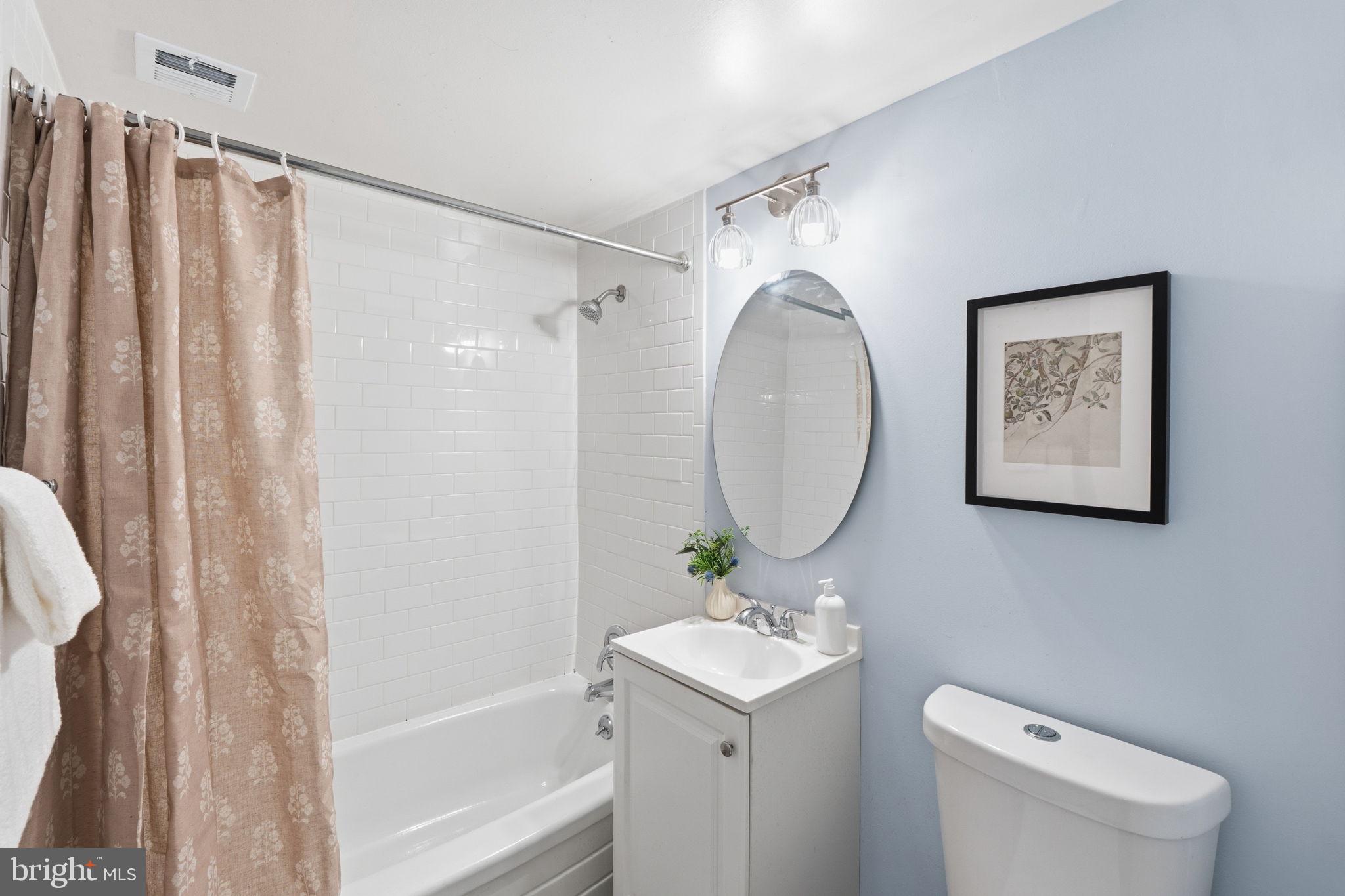 SPRING LAKE GARDEN CONDOMINIUM - Residential
