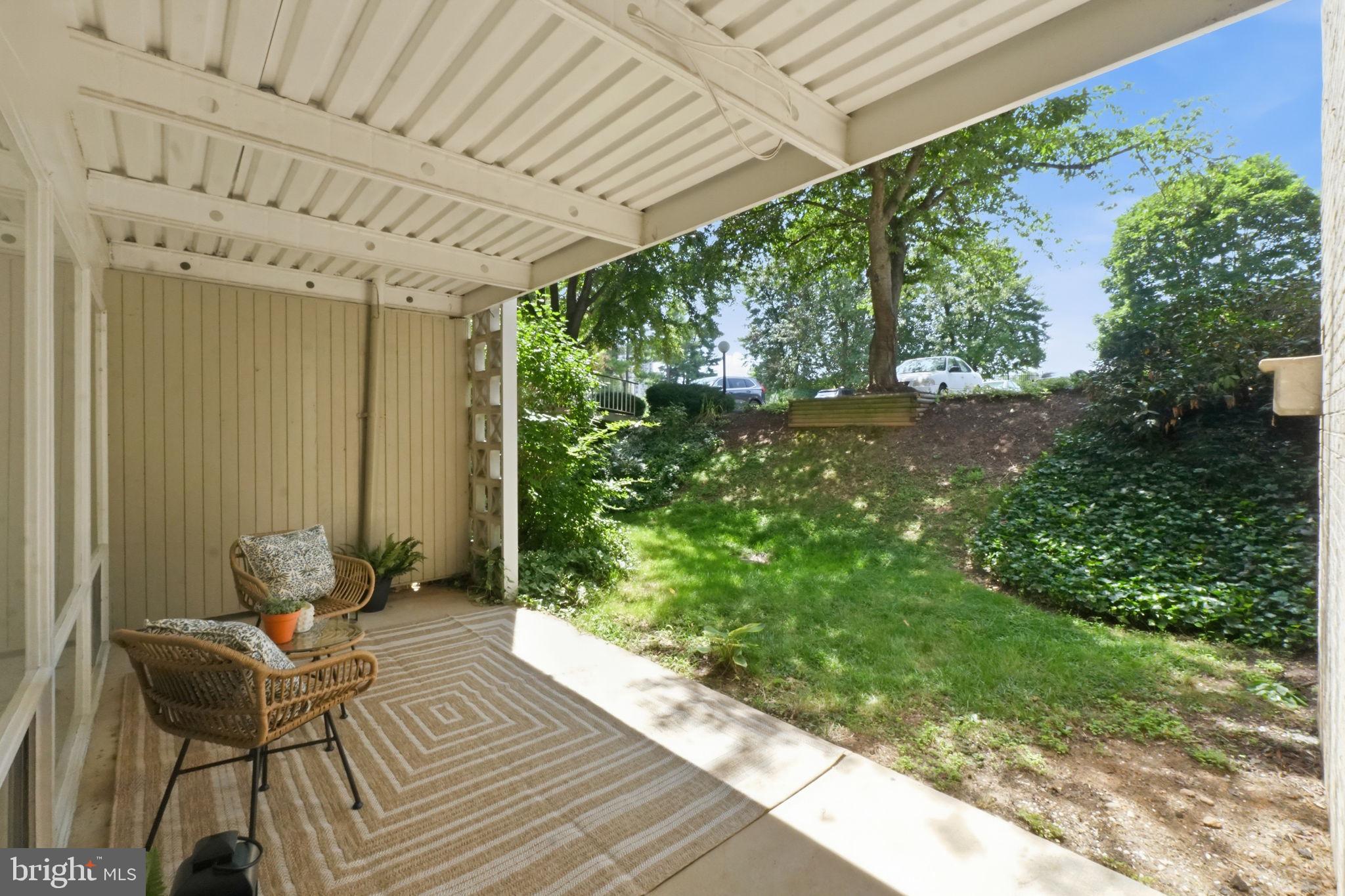 SPRING LAKE GARDEN CONDOMINIUM - Residential