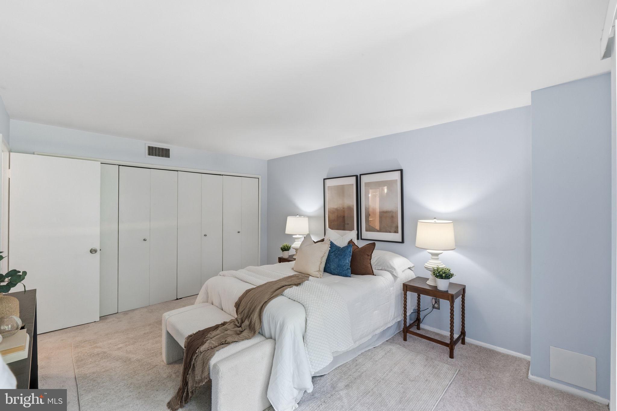 SPRING LAKE GARDEN CONDOMINIUM - Residential