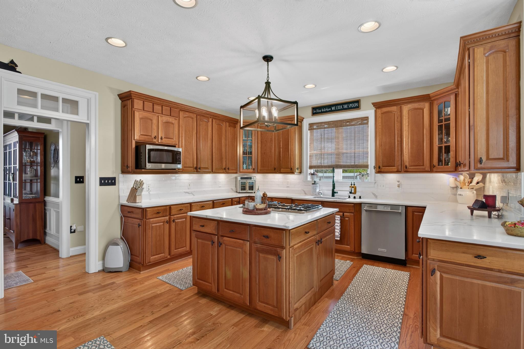 CHIMNEY HILL ESTATES - Residential