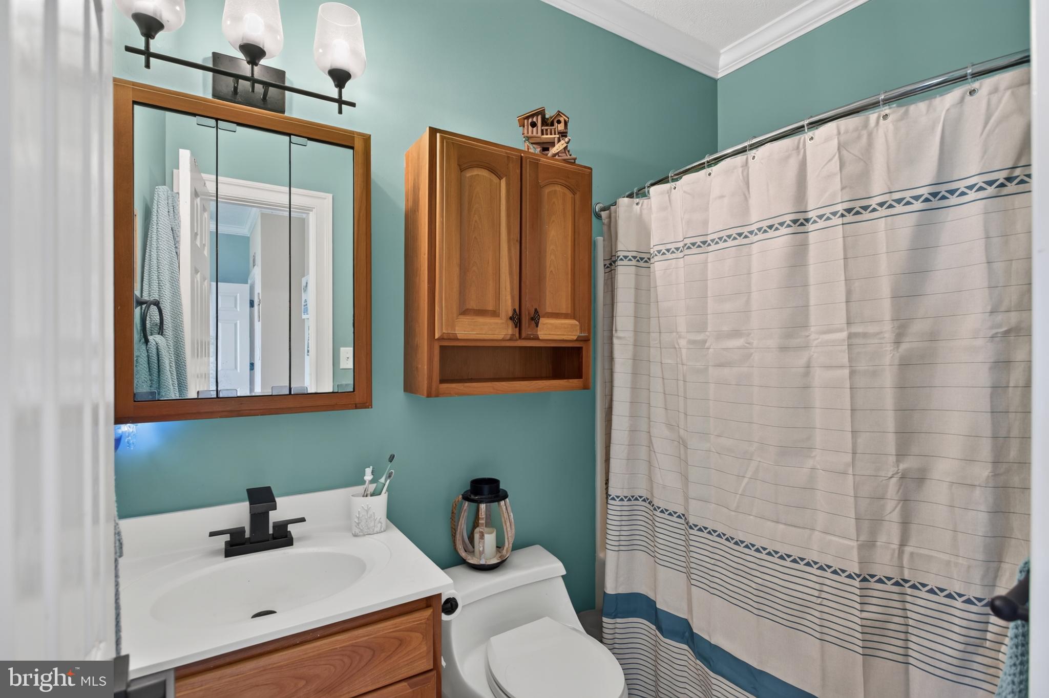 CHIMNEY HILL ESTATES - Residential