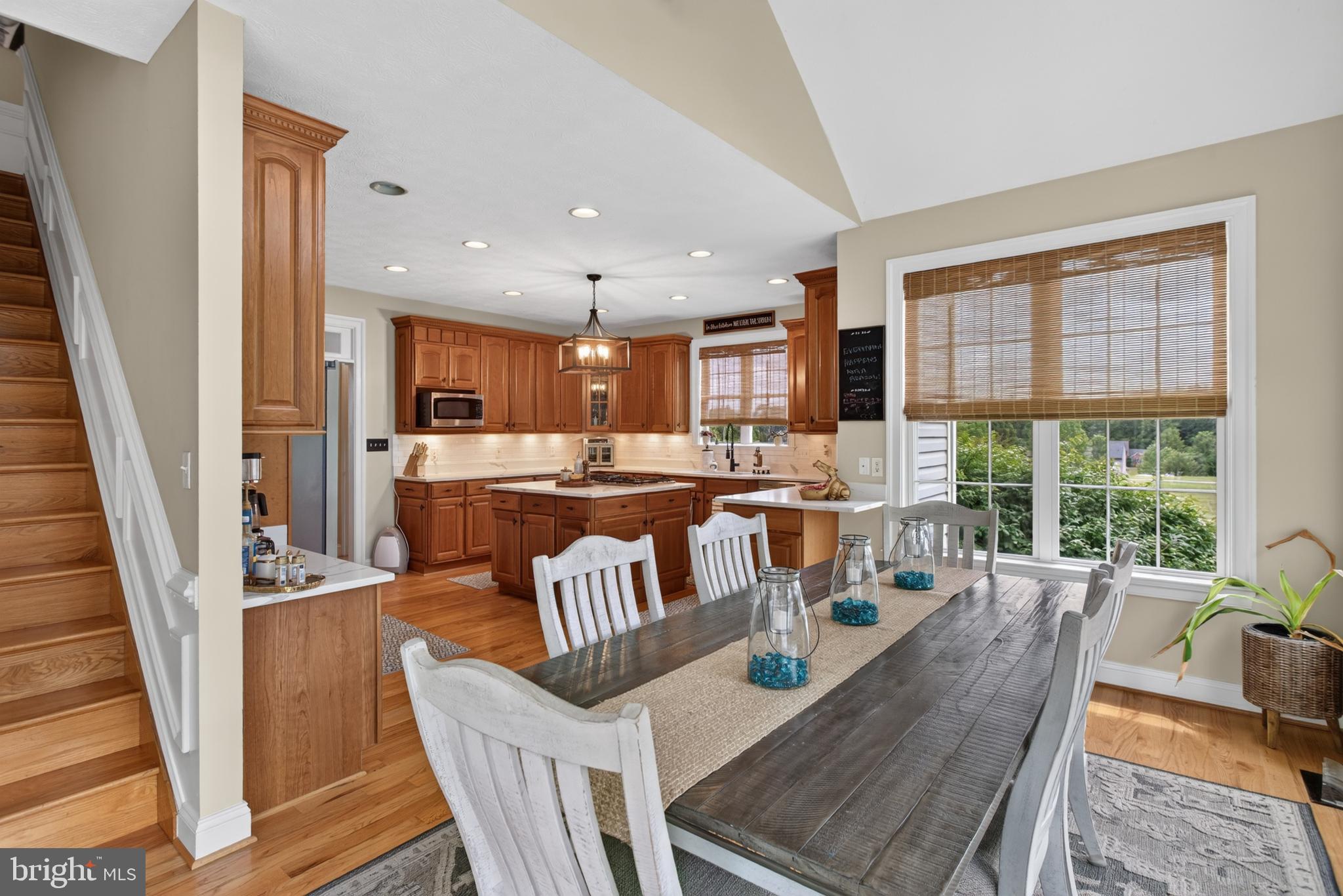CHIMNEY HILL ESTATES - Residential