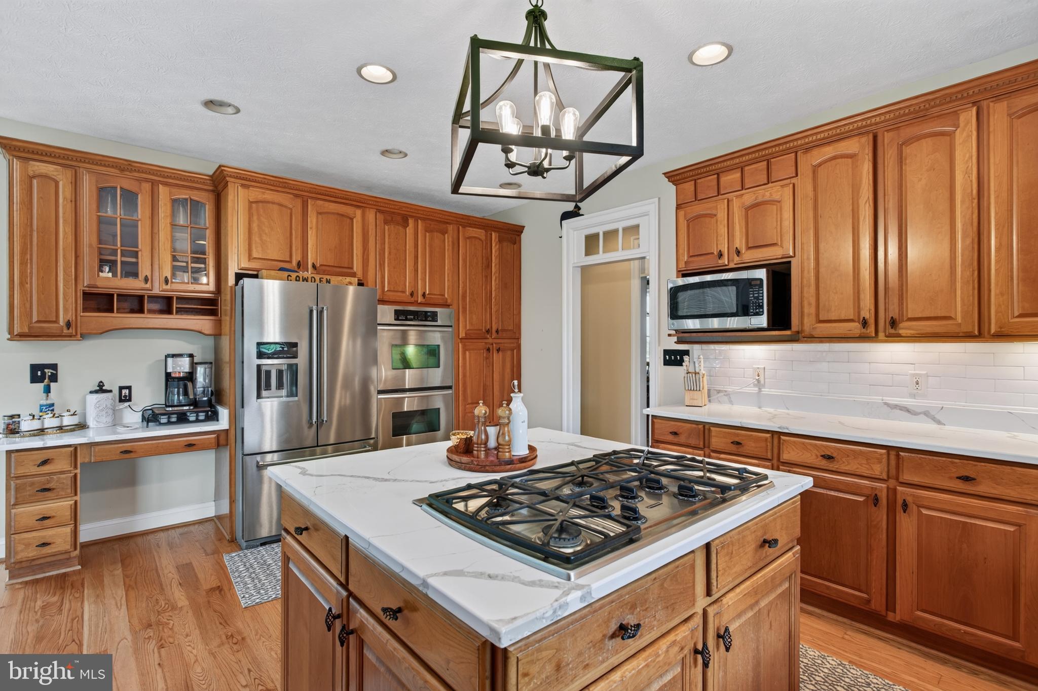 CHIMNEY HILL ESTATES - Residential