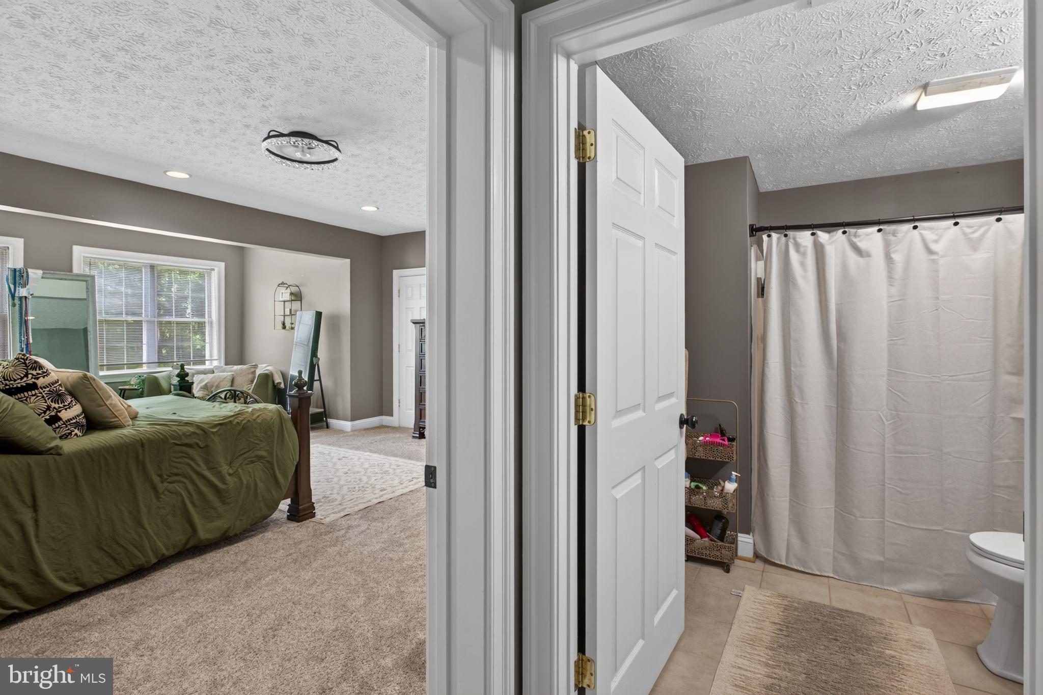 CHIMNEY HILL ESTATES - Residential