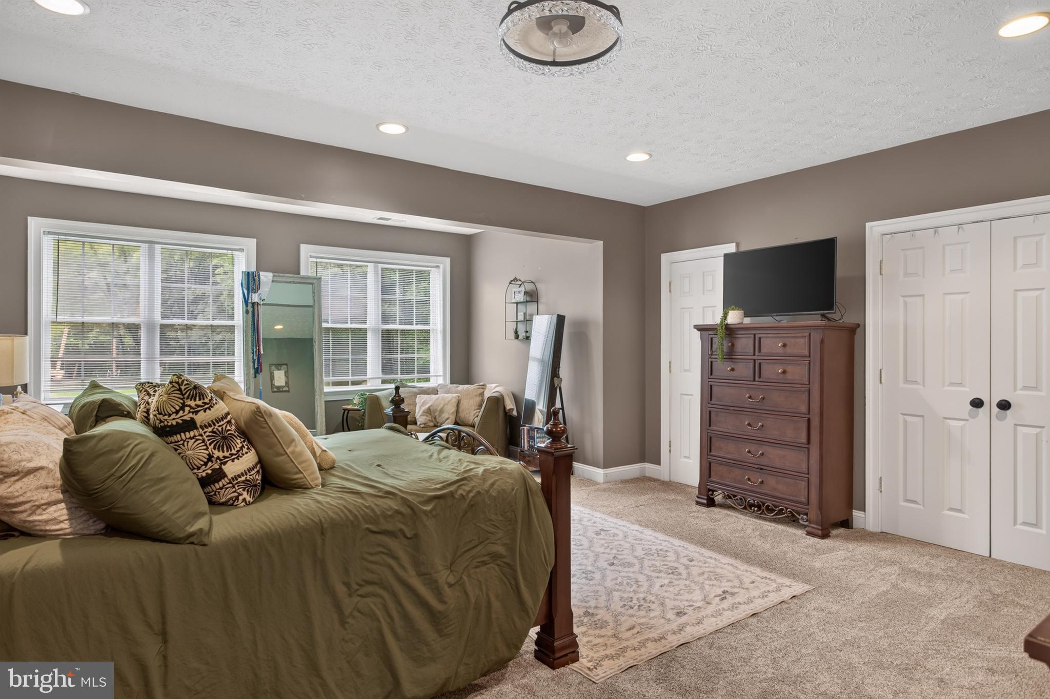 CHIMNEY HILL ESTATES - Residential