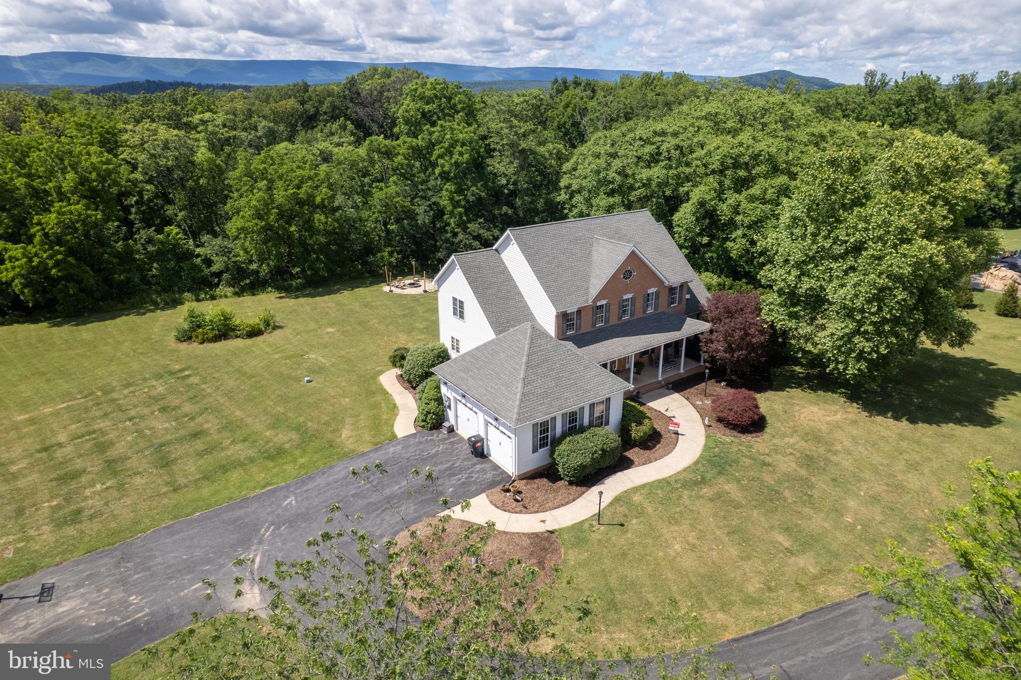 CHIMNEY HILL ESTATES - Residential