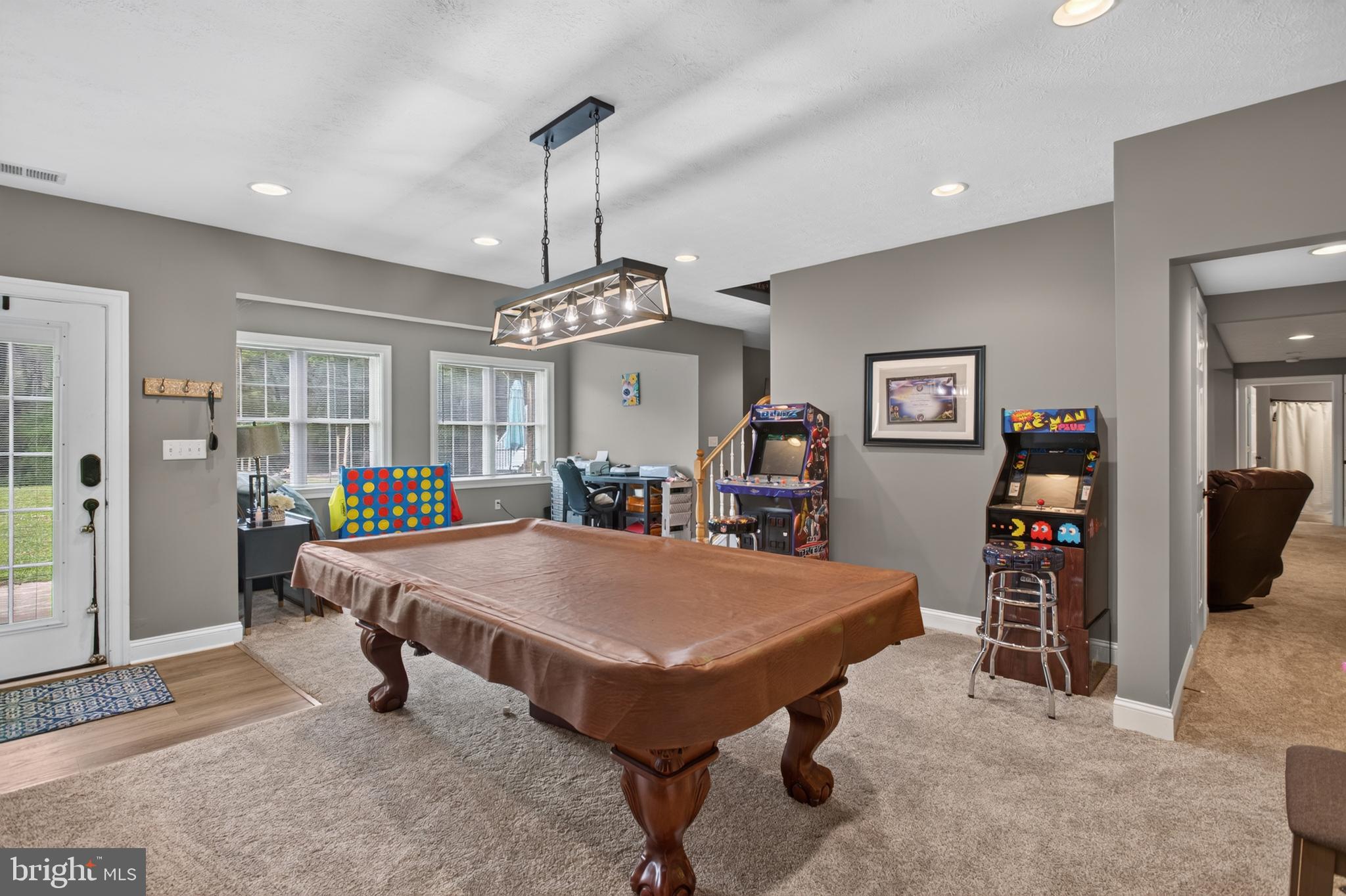 CHIMNEY HILL ESTATES - Residential