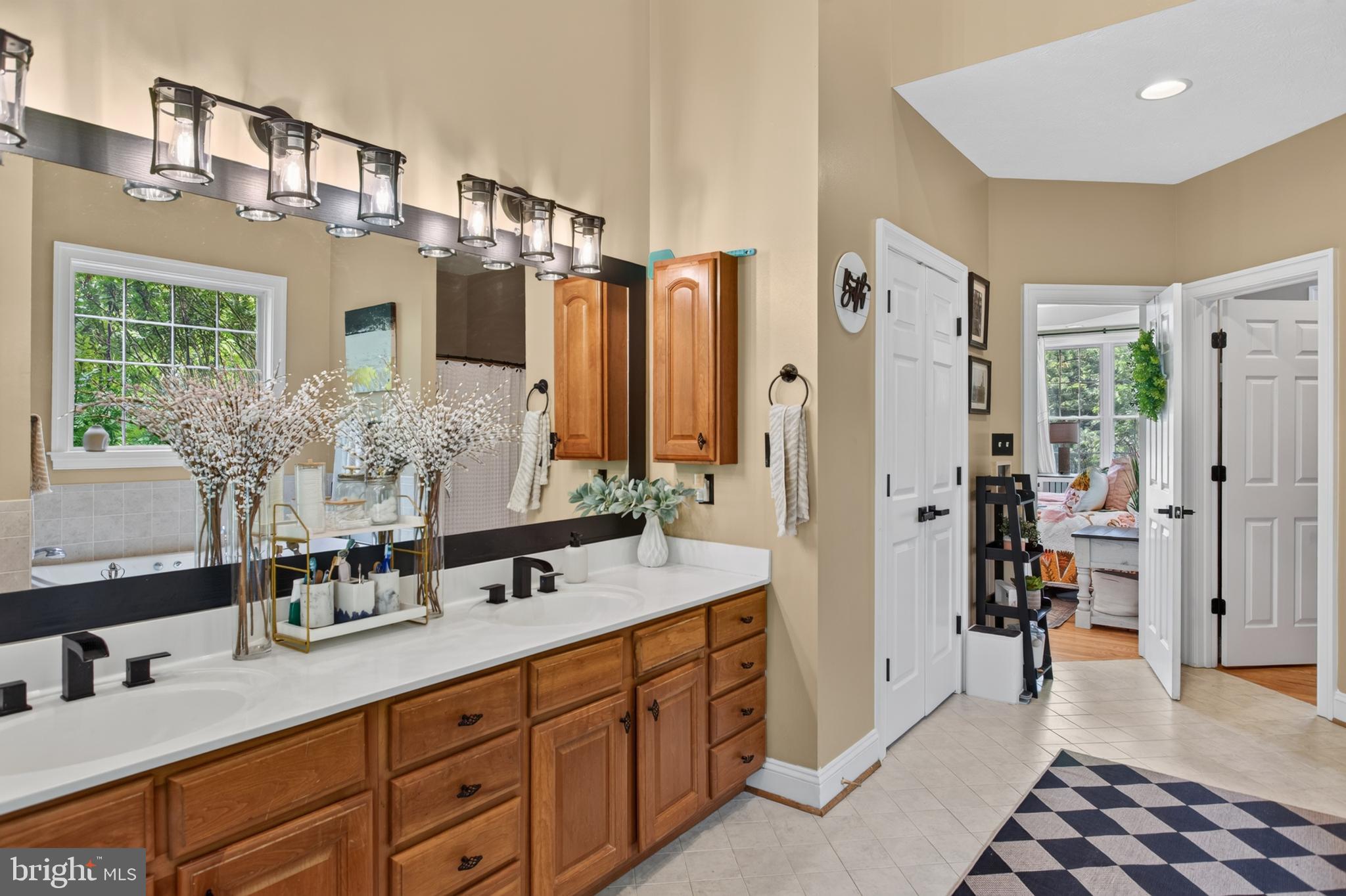 CHIMNEY HILL ESTATES - Residential