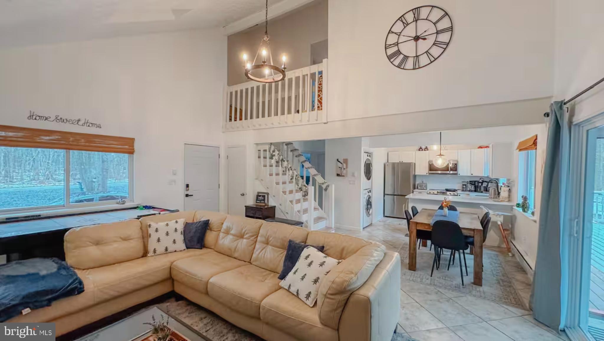 POCONO COUNTRY PLACE - Residential