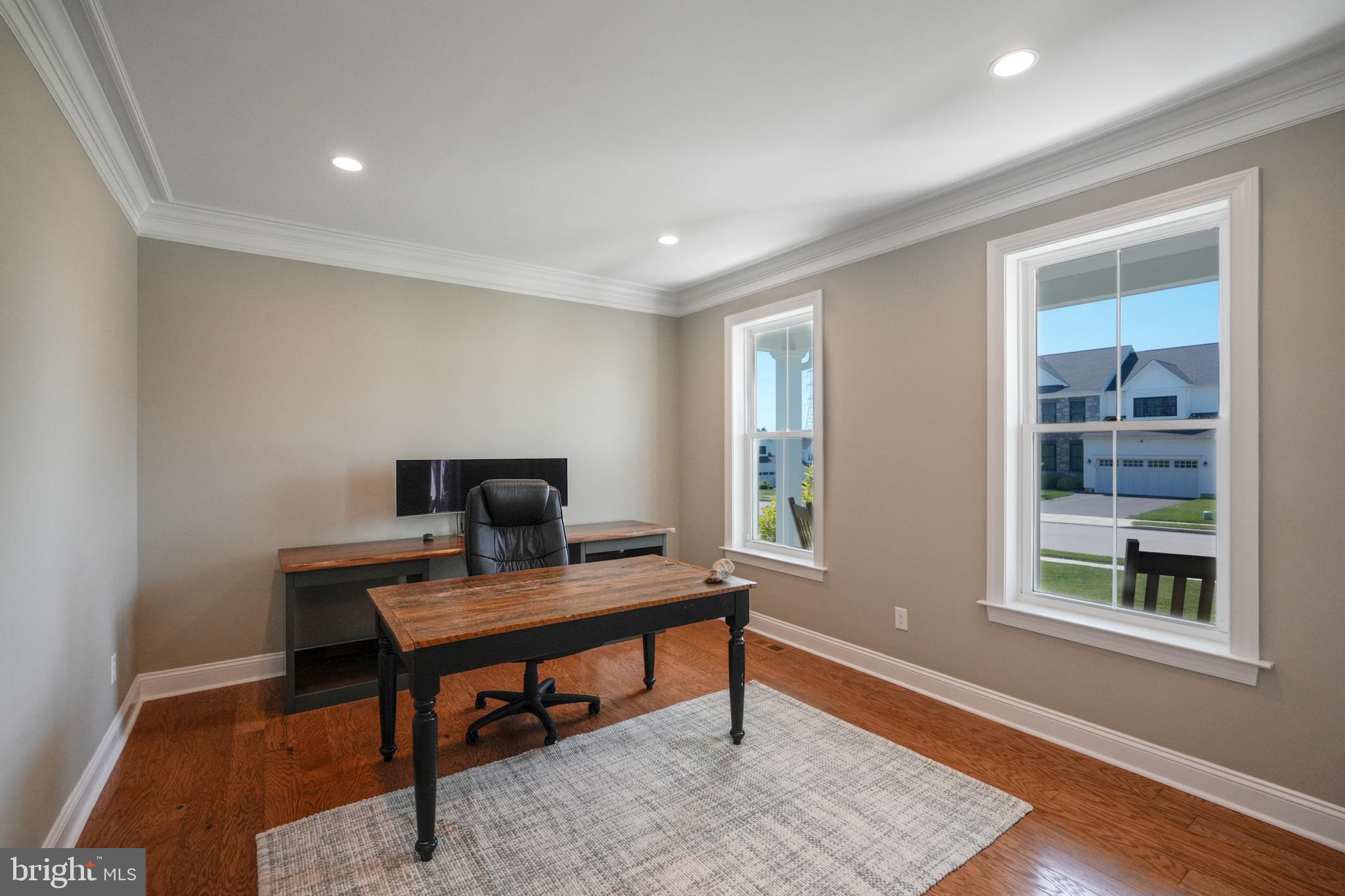 PLYMOUTH VALLEY ESTATES - Residential