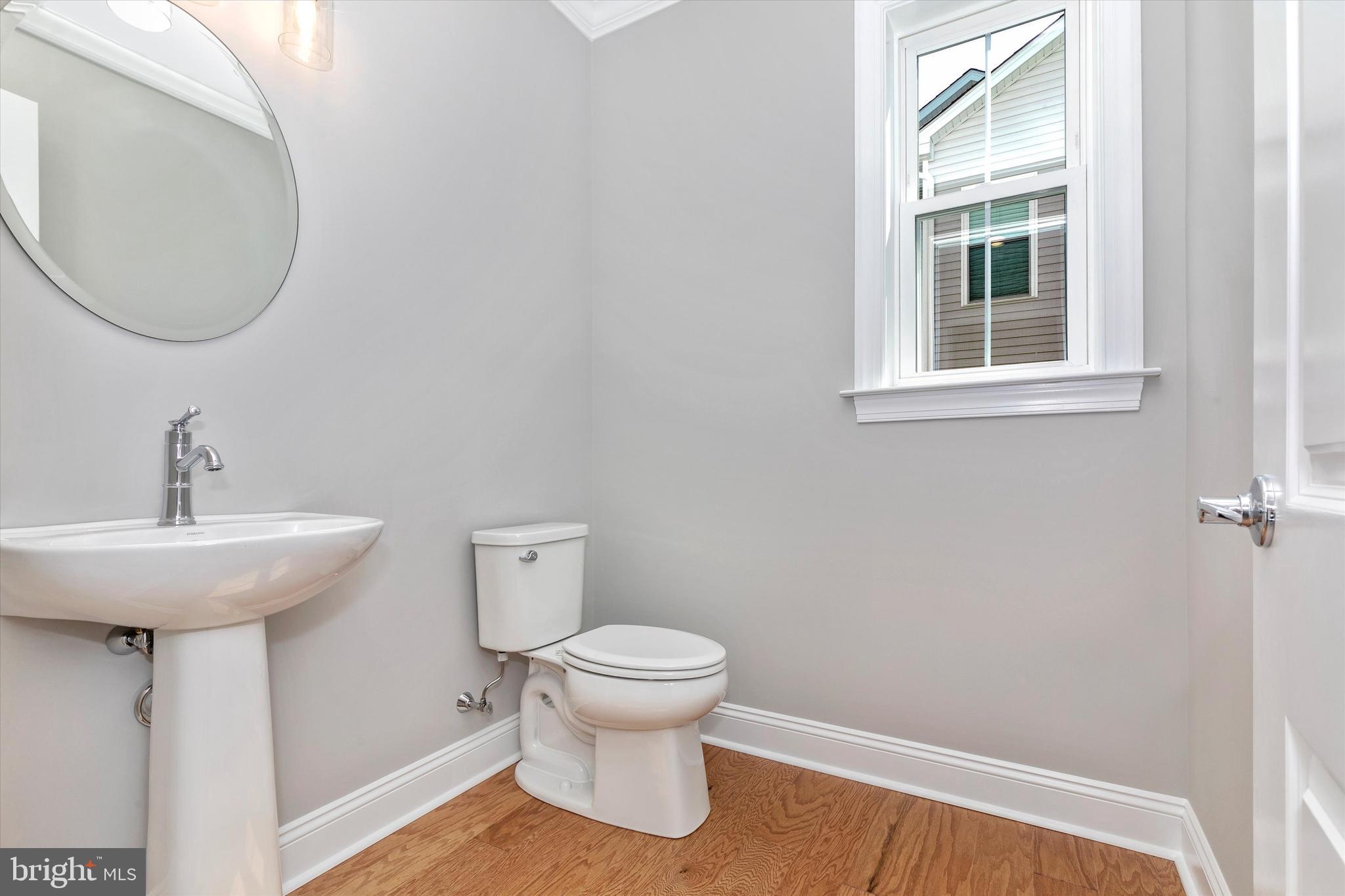 PLYMOUTH VALLEY ESTATES - Residential