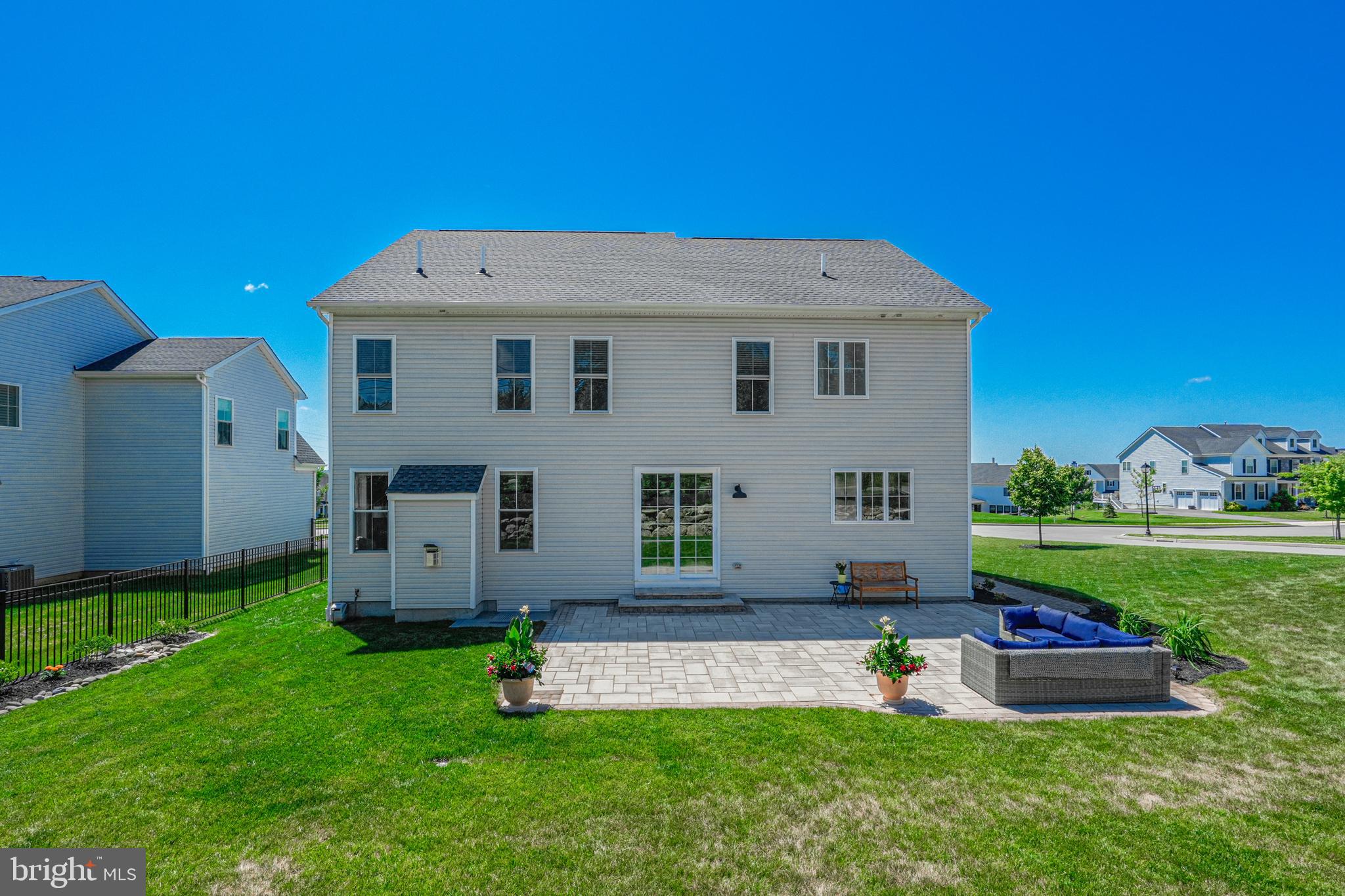 PLYMOUTH VALLEY ESTATES - Residential