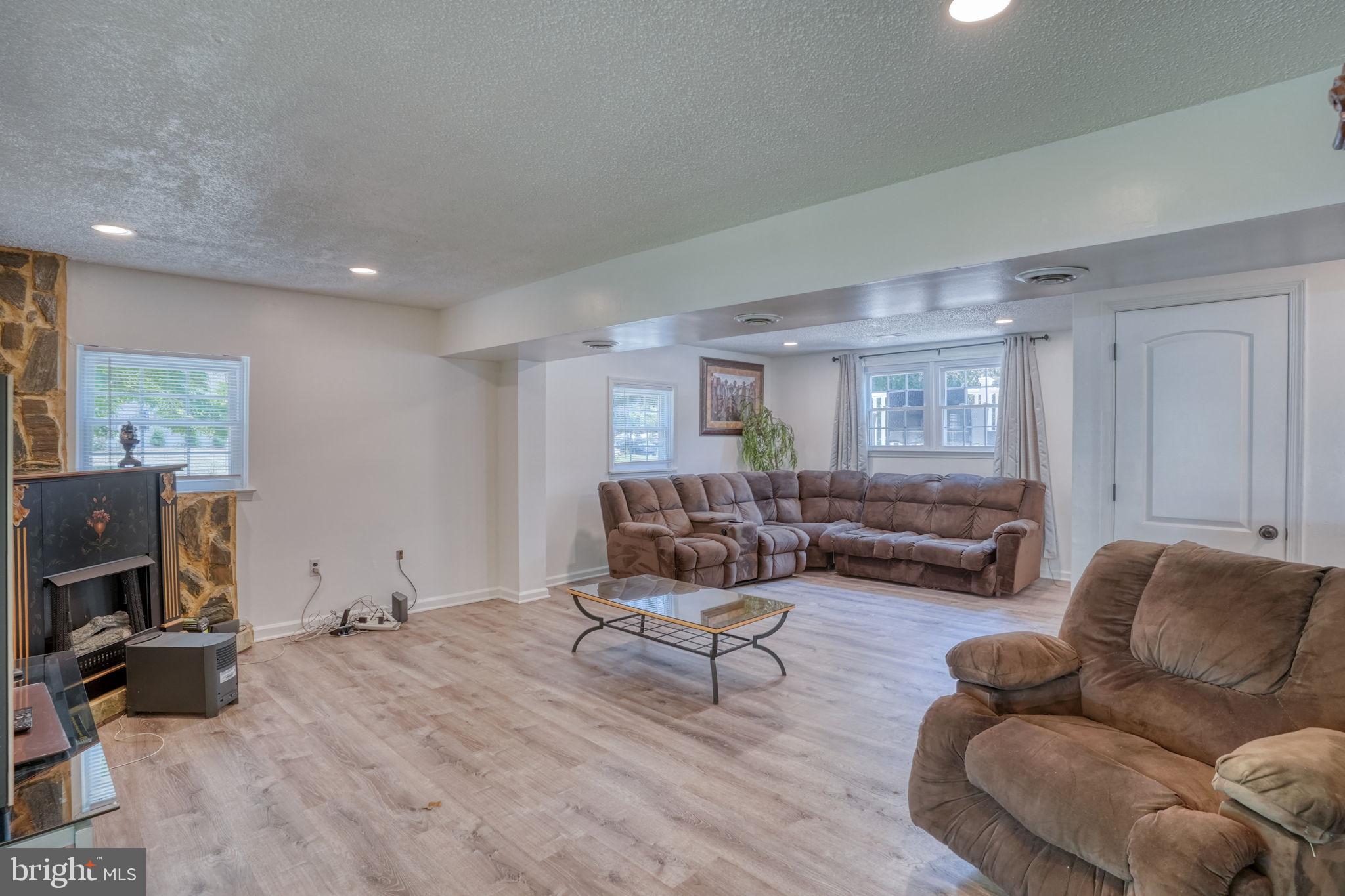 GLASGOW PINES - Residential