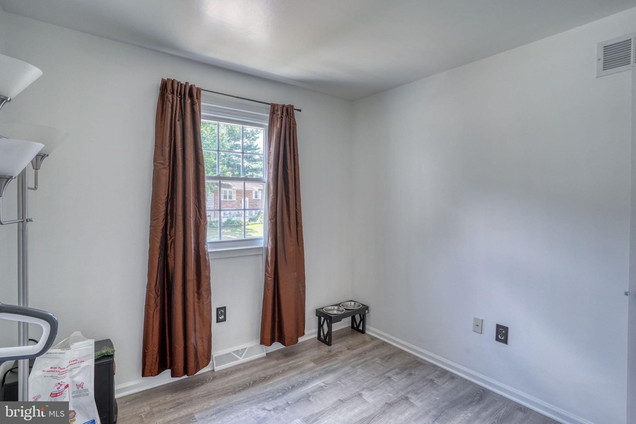 GLASGOW PINES - Residential