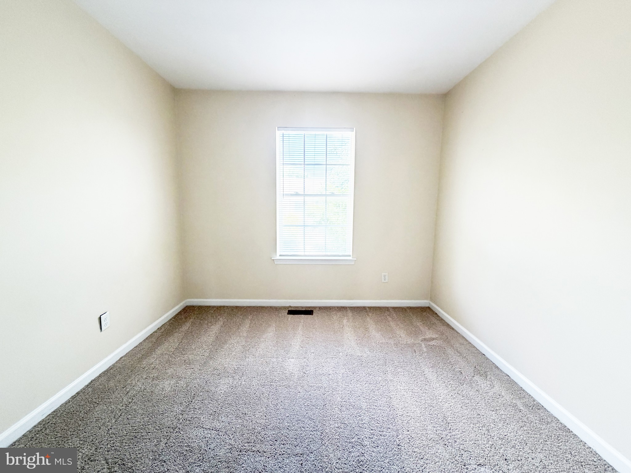 CHESAPEAKE LANDING - Residential