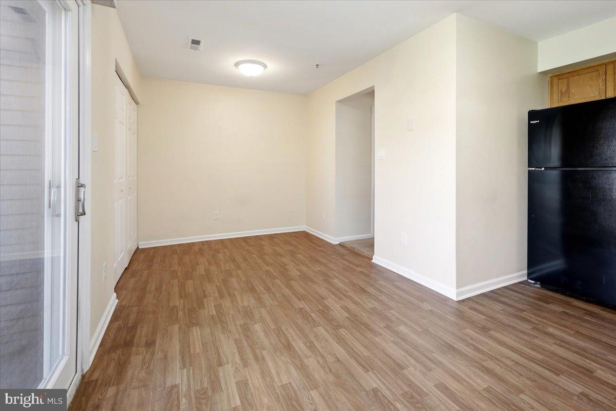 CHESAPEAKE LANDING - Residential