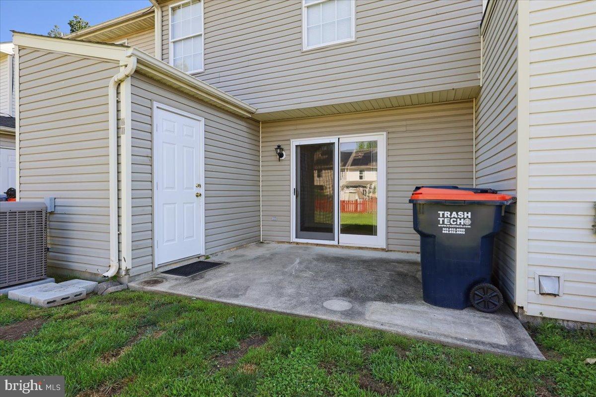 CHESAPEAKE LANDING - Residential