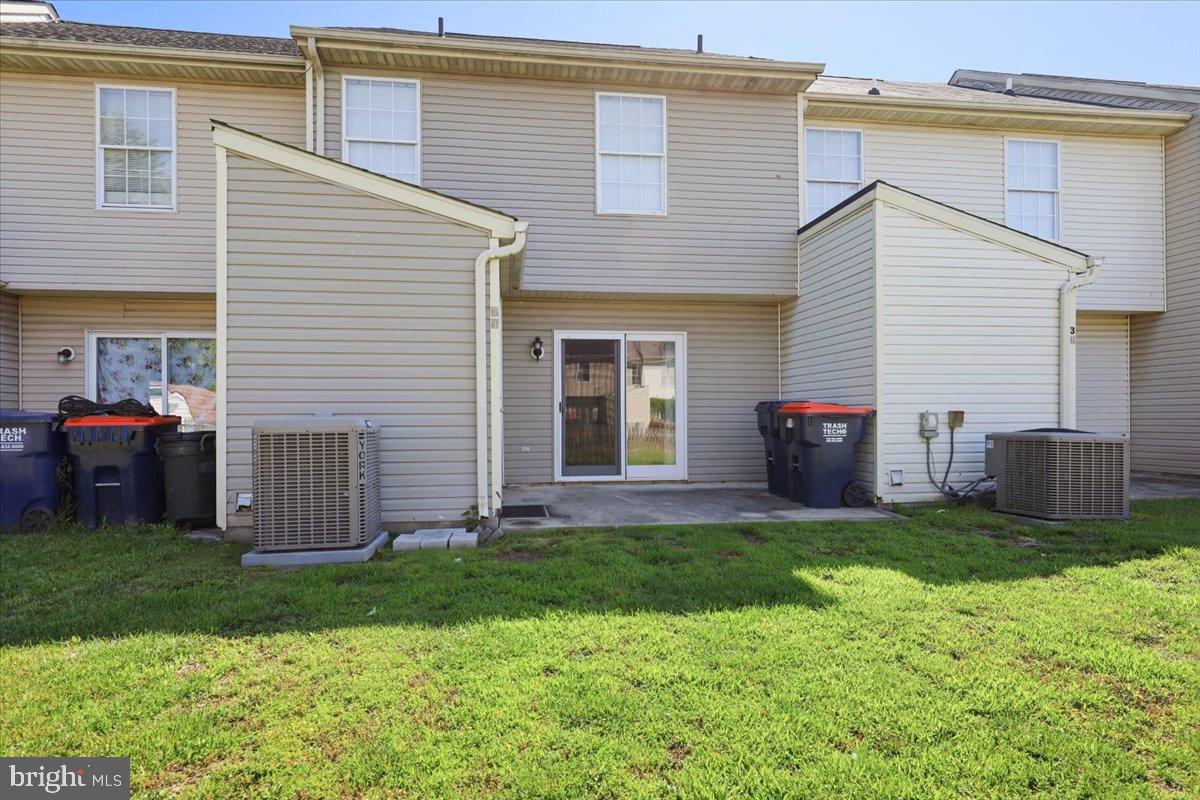 CHESAPEAKE LANDING - Residential