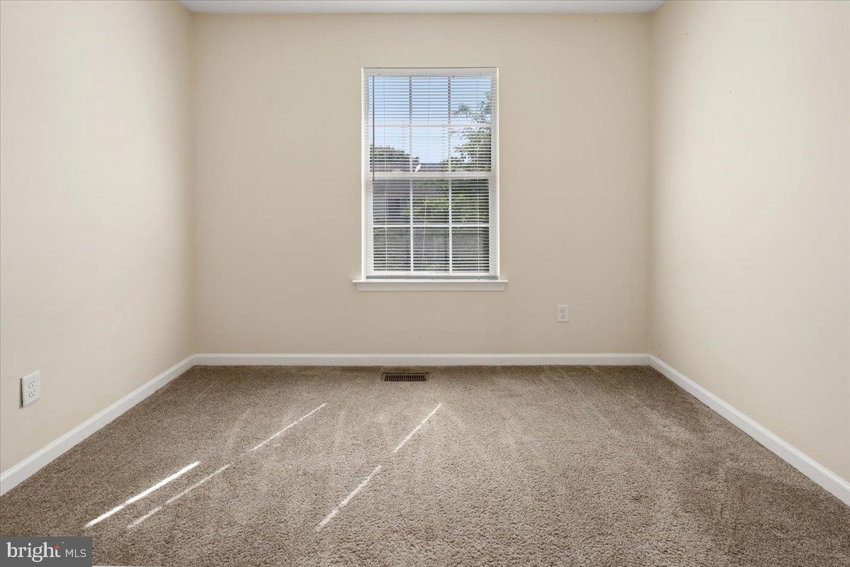 CHESAPEAKE LANDING - Residential