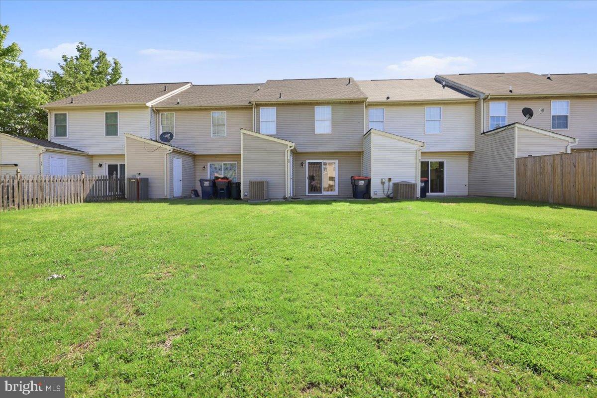 CHESAPEAKE LANDING - Residential