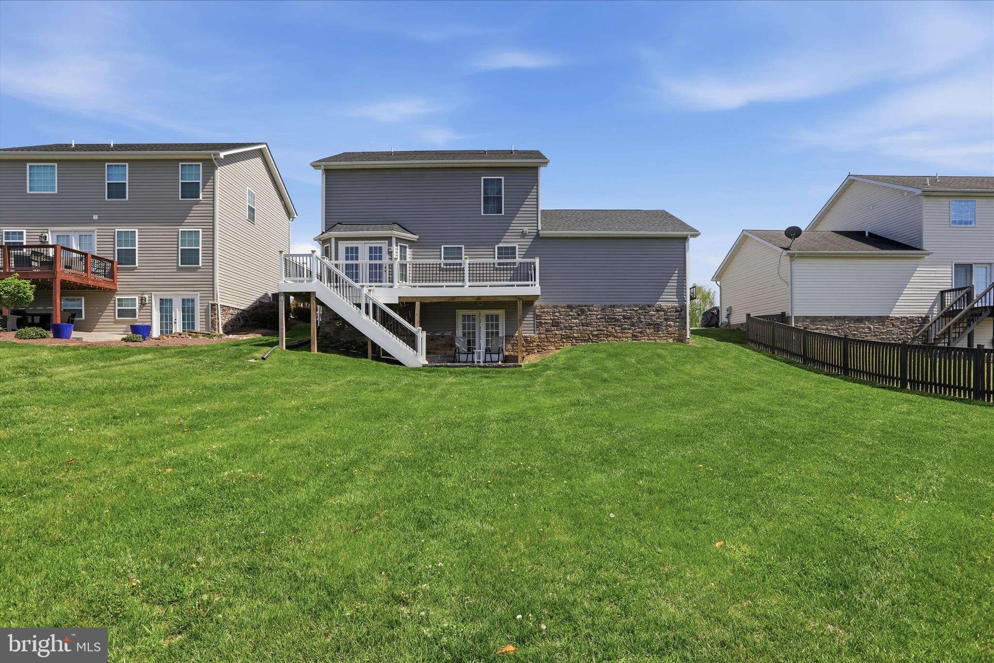 RED HILL - Residential