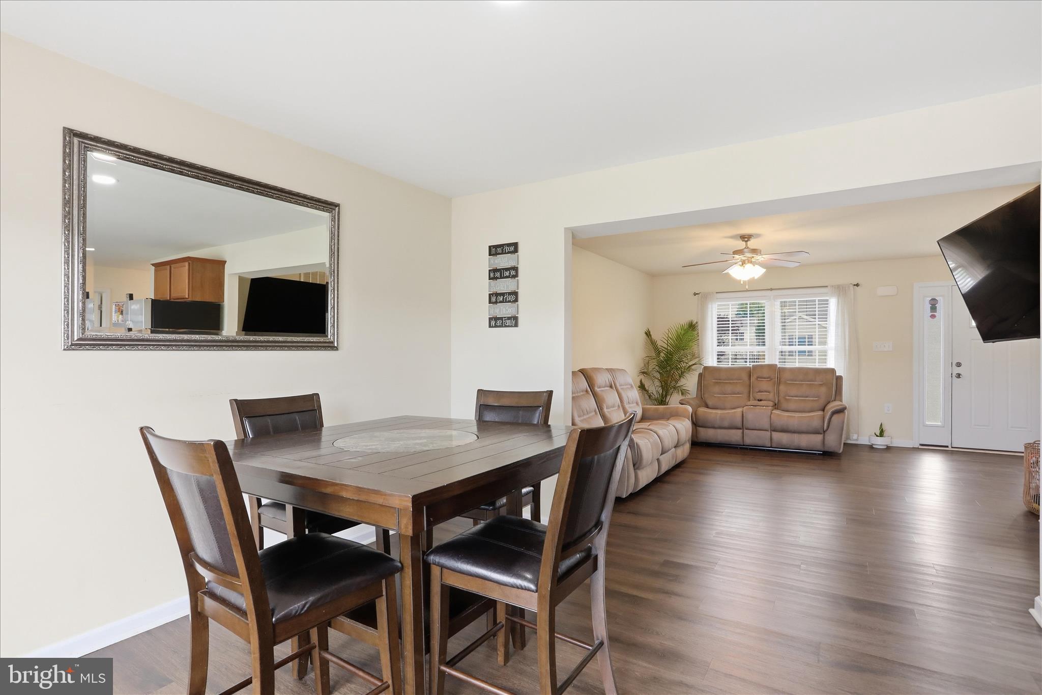 RED HILL - Residential