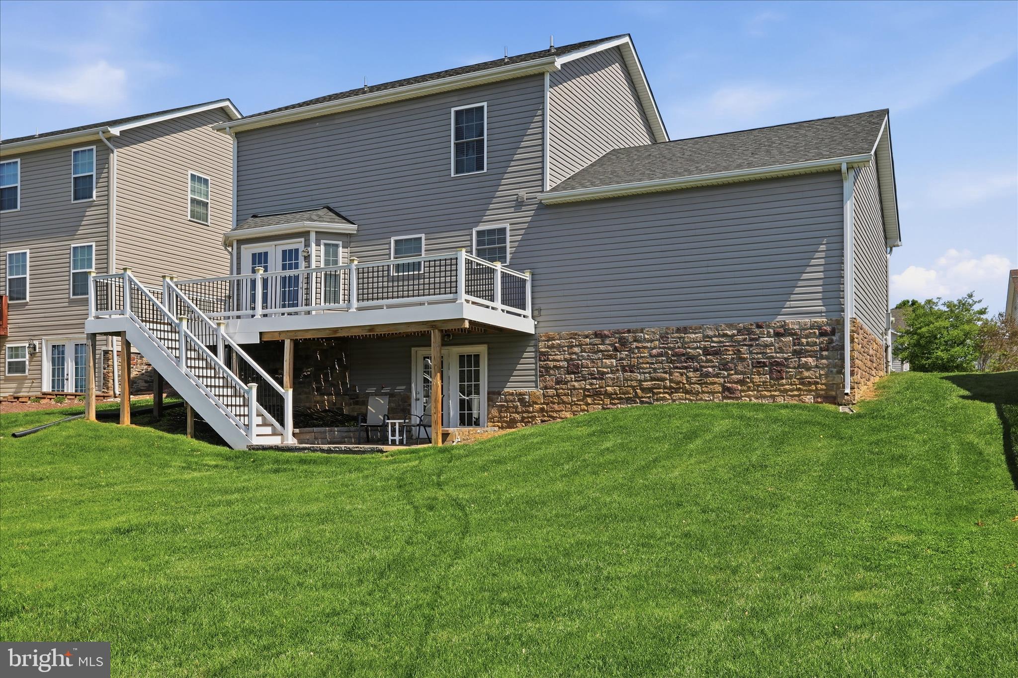 RED HILL - Residential