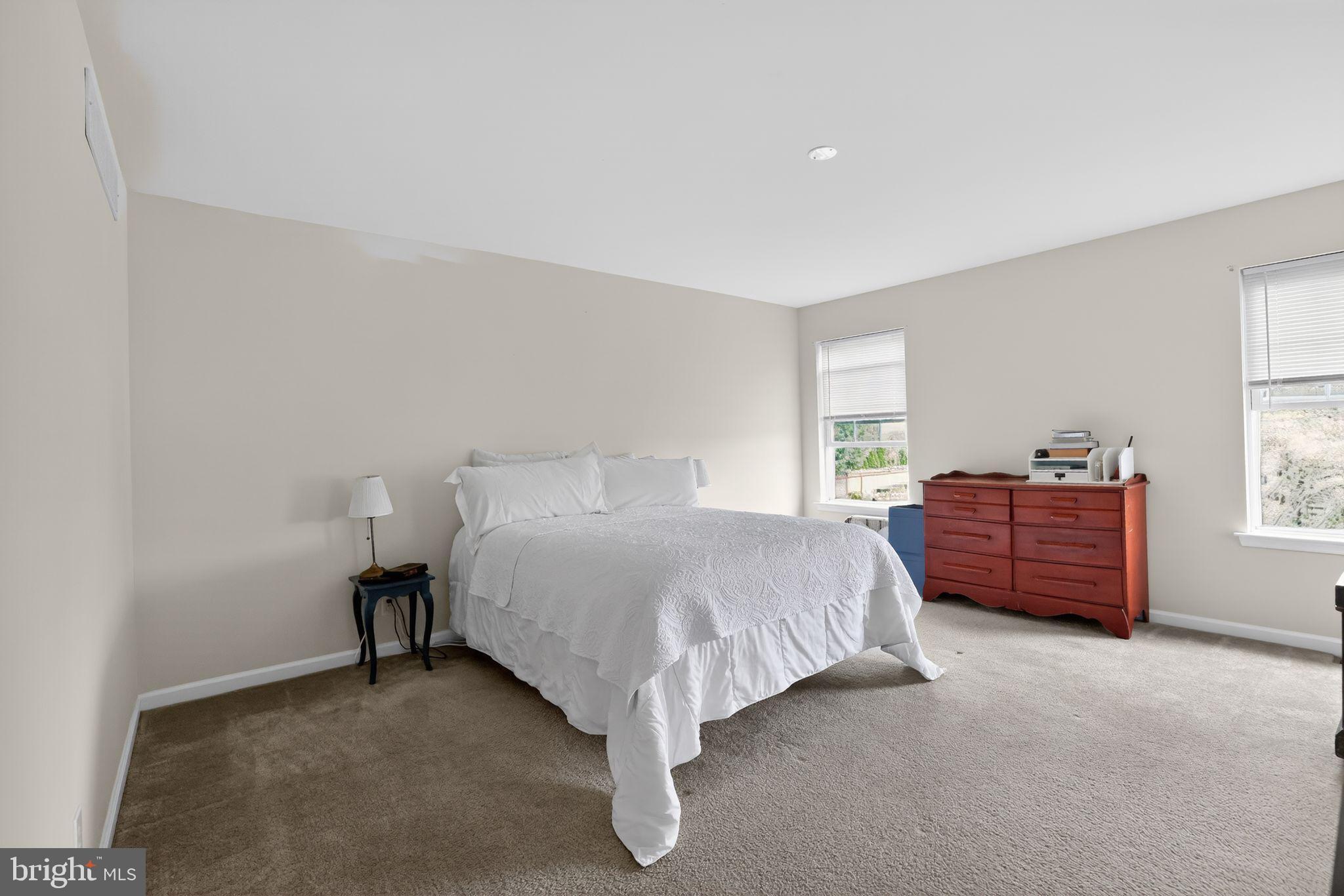 NON AVAILABLE - Residential