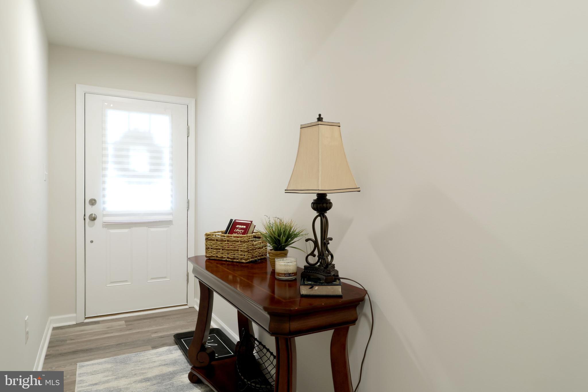 GRAYS POINTE - Residential