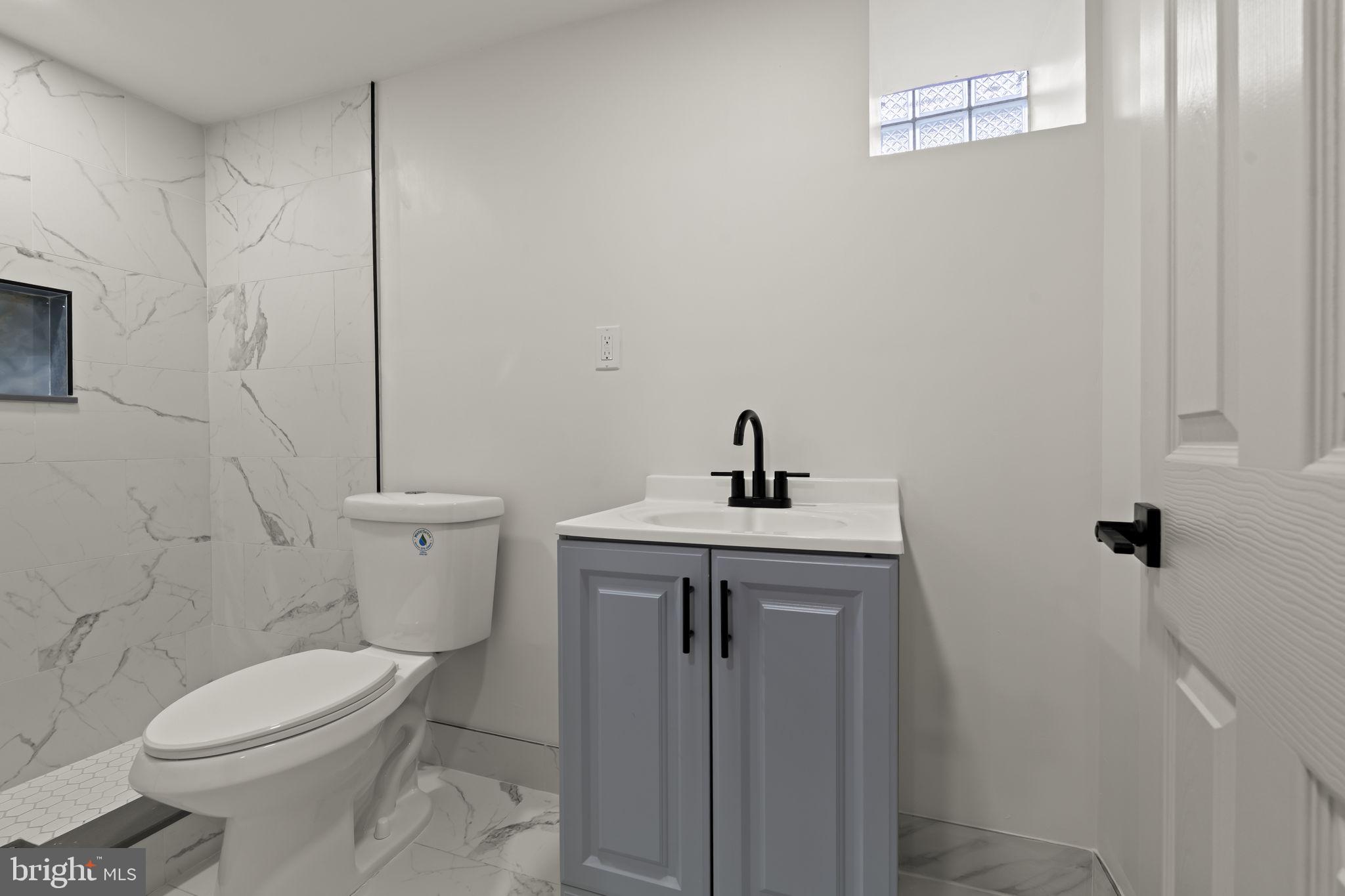 NORTHWOOD - Residential