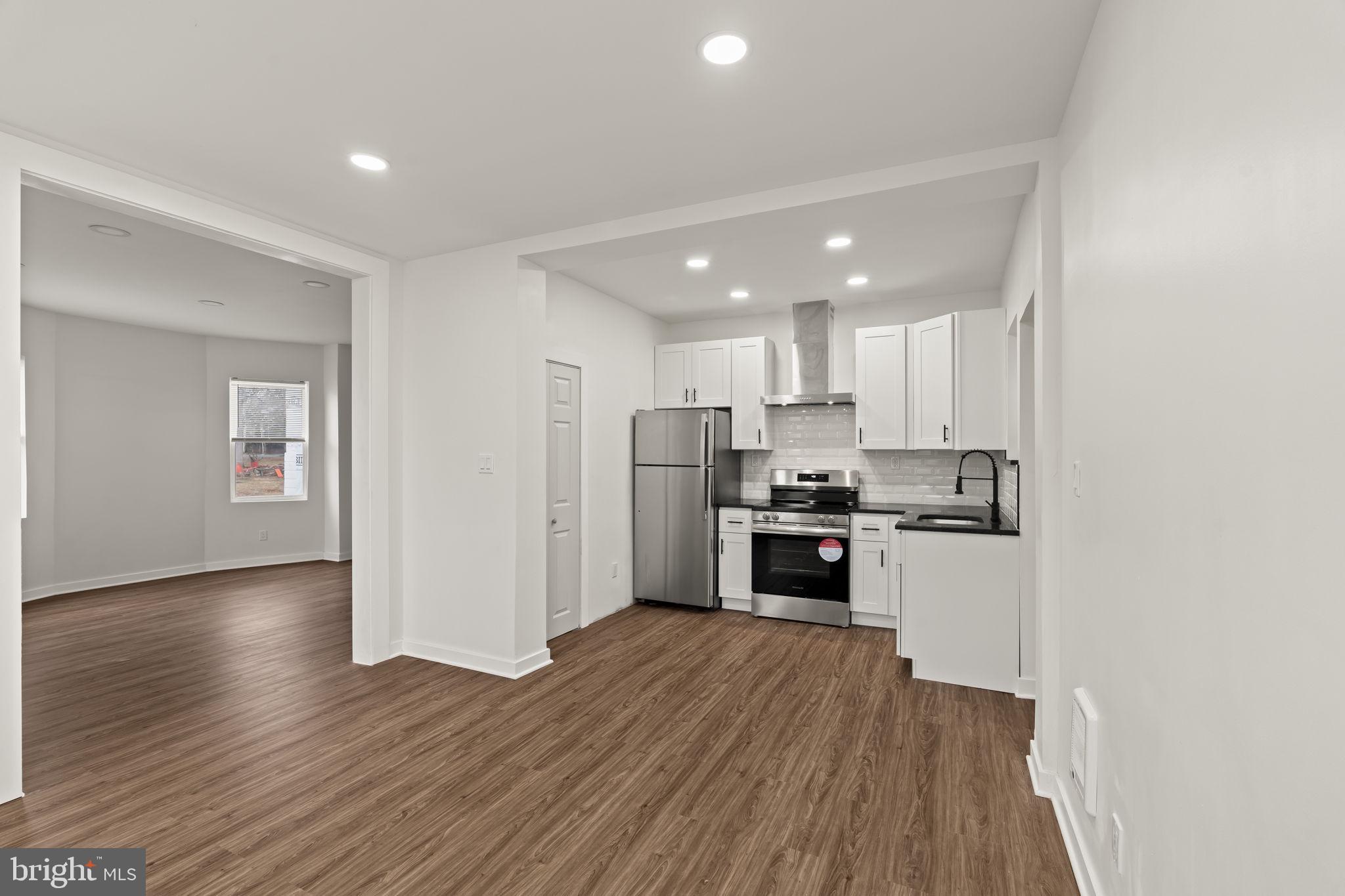 NORTHWOOD - Residential