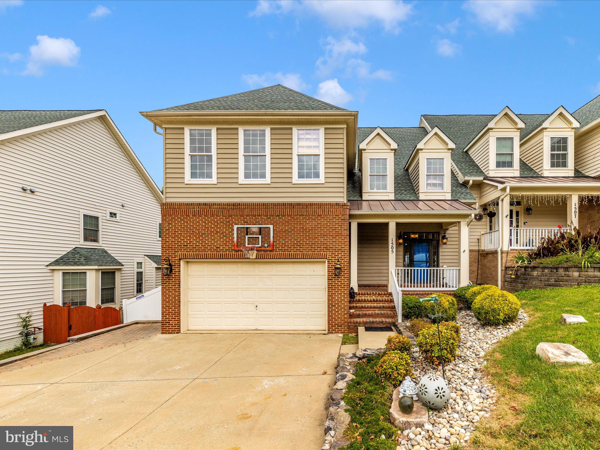RIDGEVILLE HEIGHTS - Residential