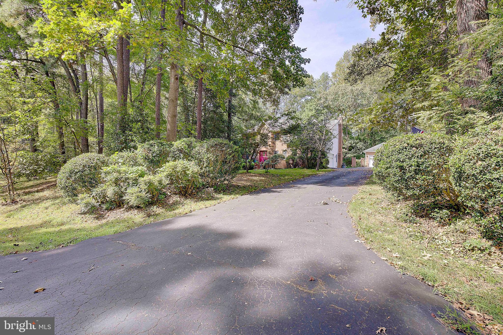 ST LEONARD SHORES - Residential