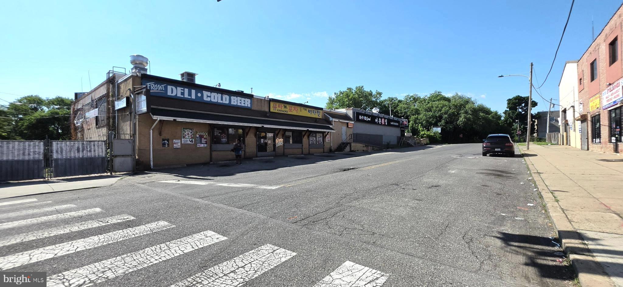 Welcome Investors!! Here's an opportunity to own a Property including "R" Liquor License, Real Estate and 4 Rental Units. 1st Floor has a Beer/Deli (Open), Korean/Japanese Restaurant (Leased), Sports Bar (Vancant), and Muta Restaurant on the ground level behind the property (Leased) with 30+ Parking Lot. 
Great opportuniy for a end user owner to occupy Sports Bar Restaurant with 3 tenants.