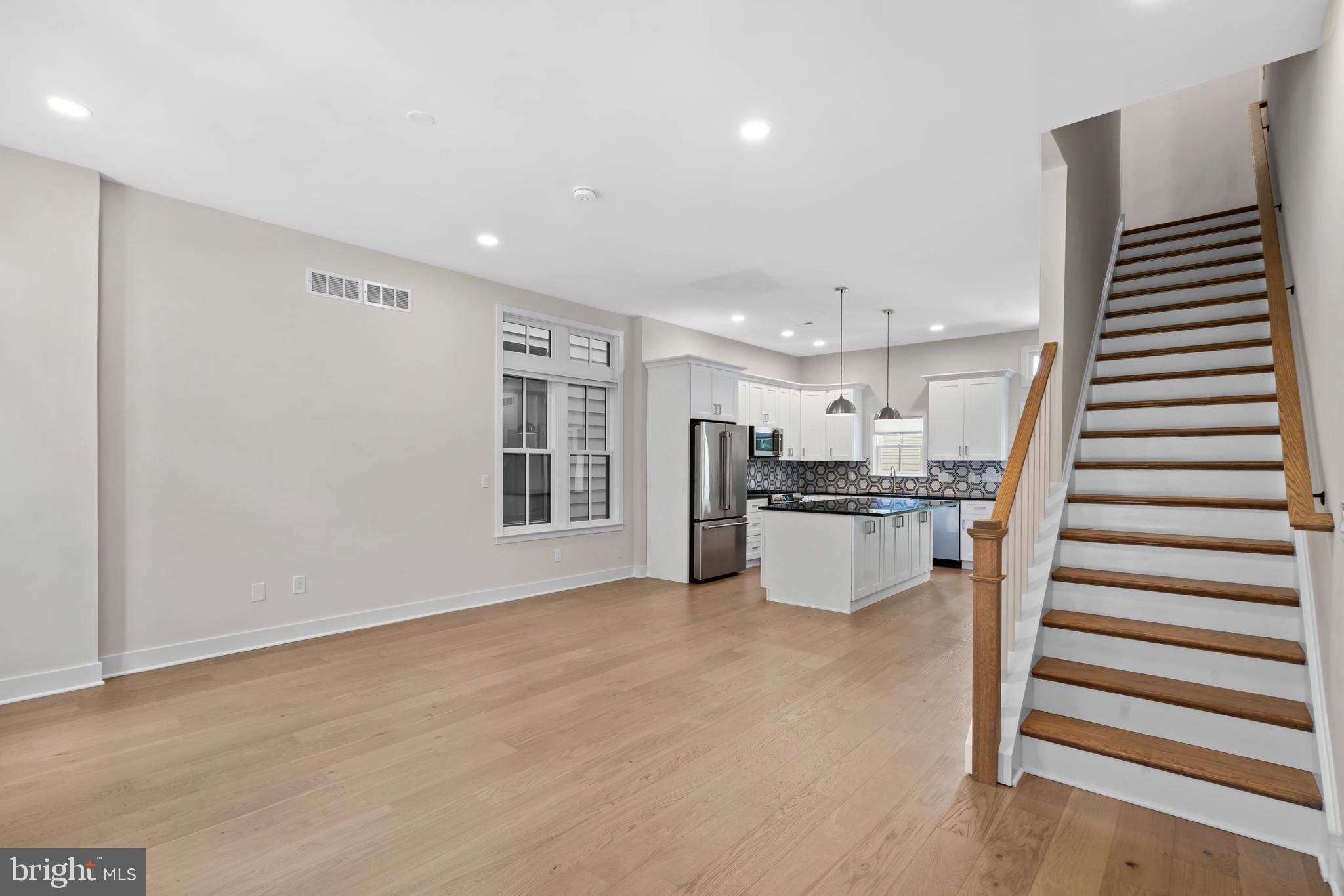 NEWTOWN ESTATES - Residential