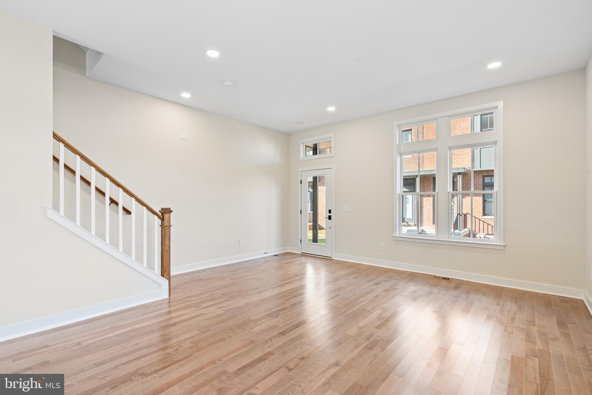 NEWTOWN ESTATES - Residential