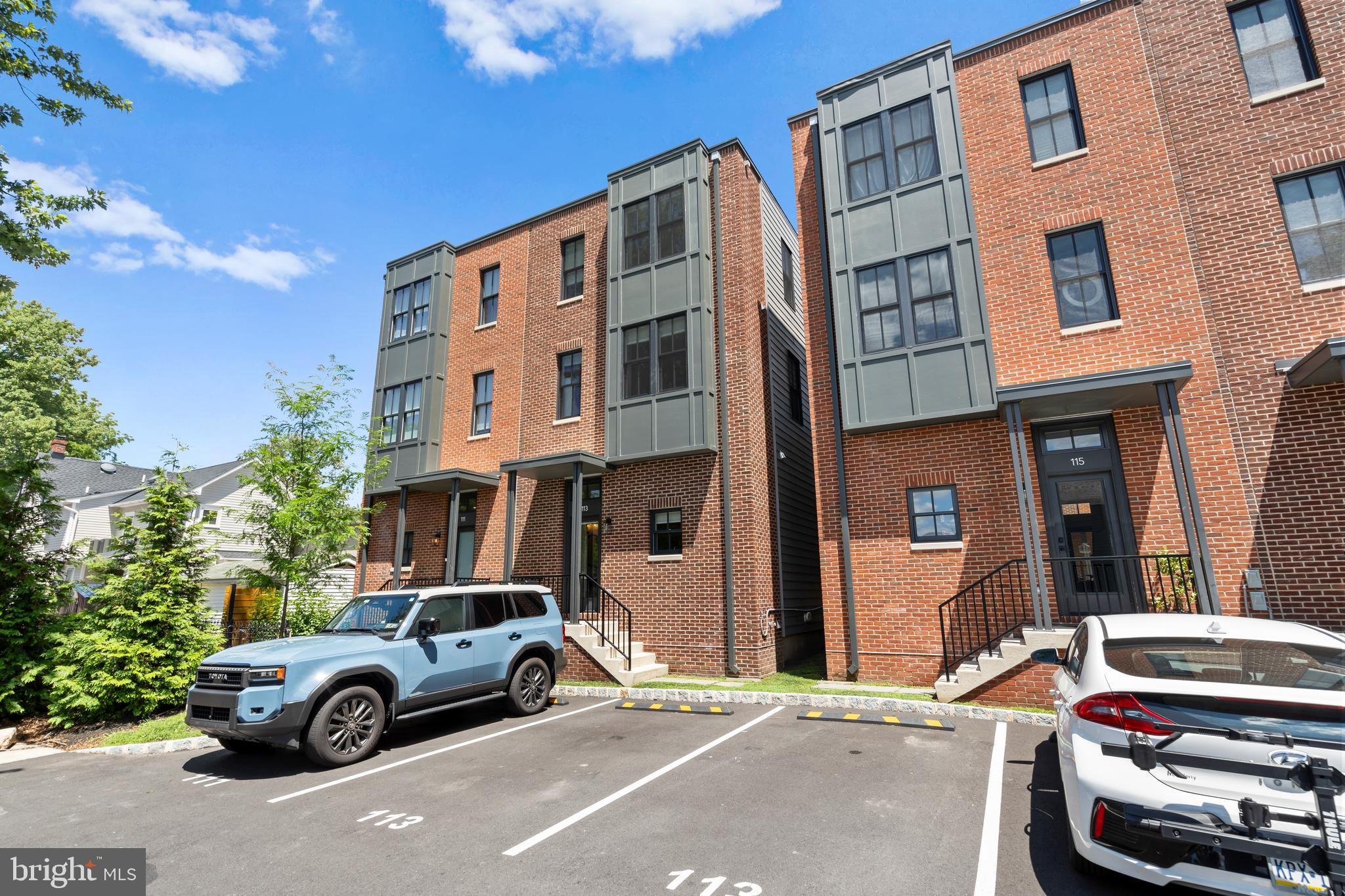 NEWTOWN ESTATES - Residential