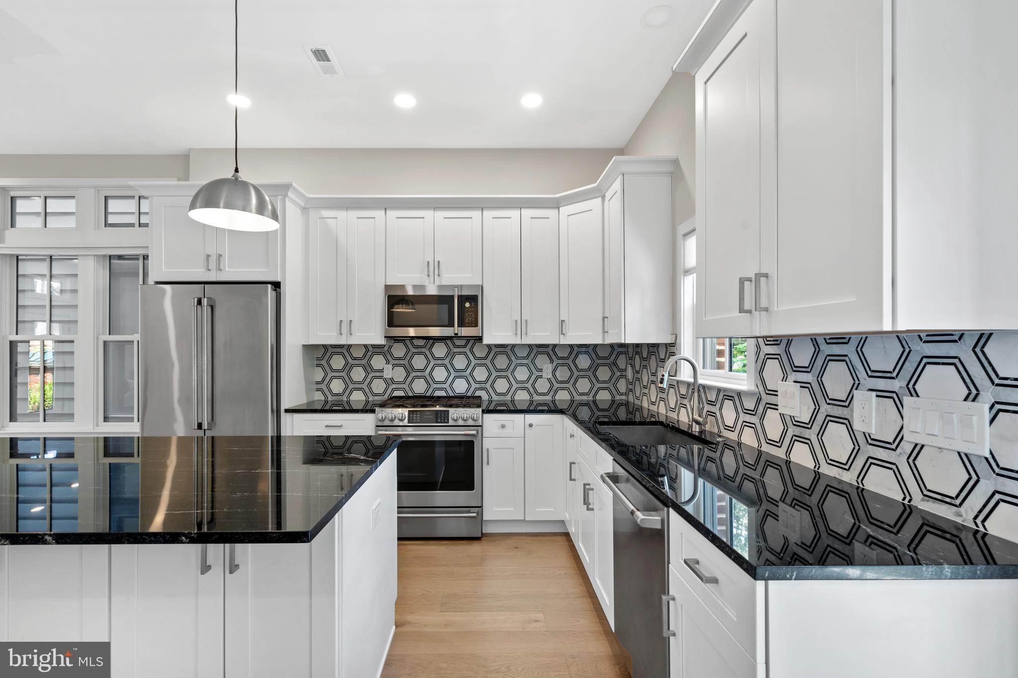 NEWTOWN ESTATES - Residential
