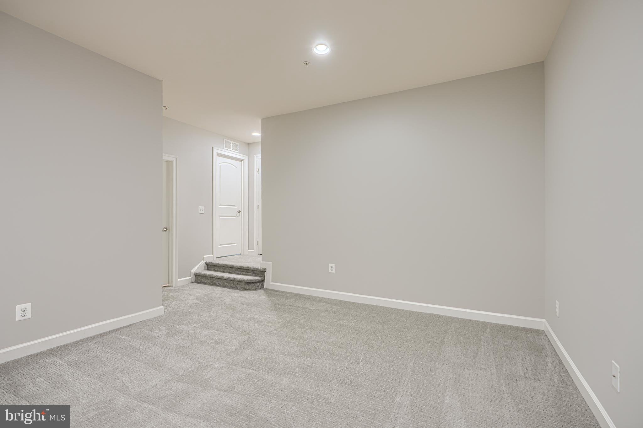 MEADOWVALE - Residential