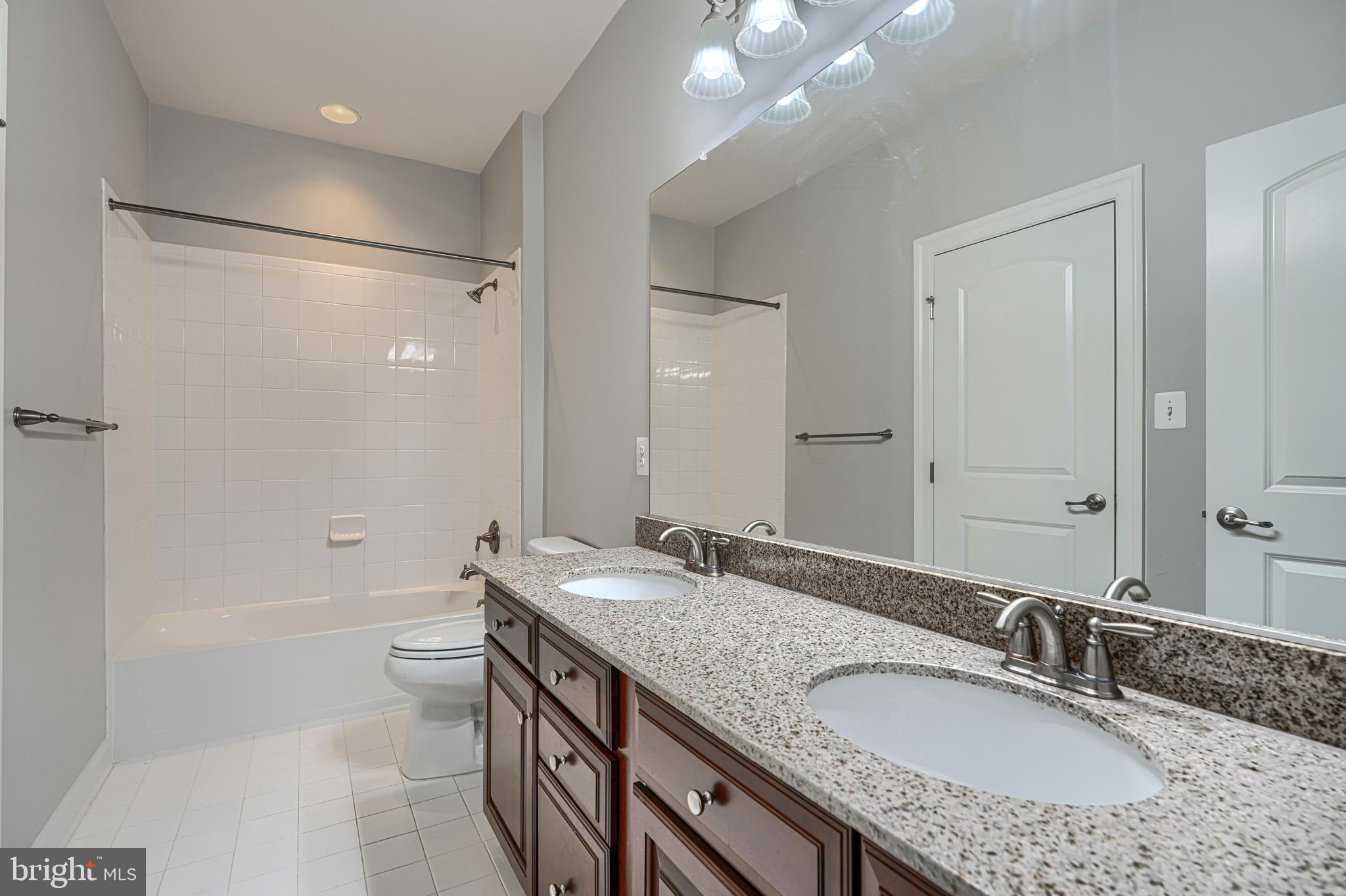MEADOWVALE - Residential