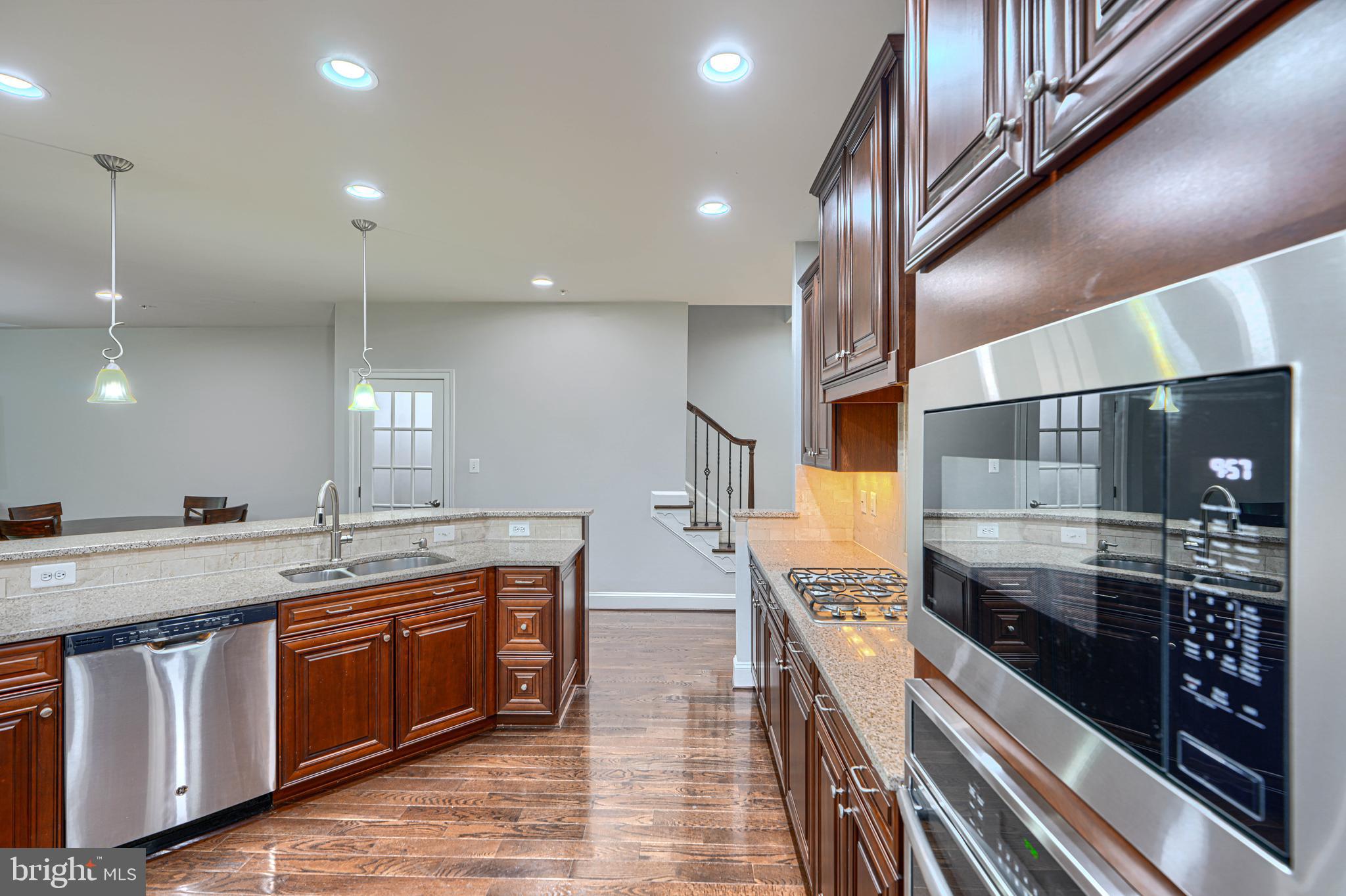 MEADOWVALE - Residential